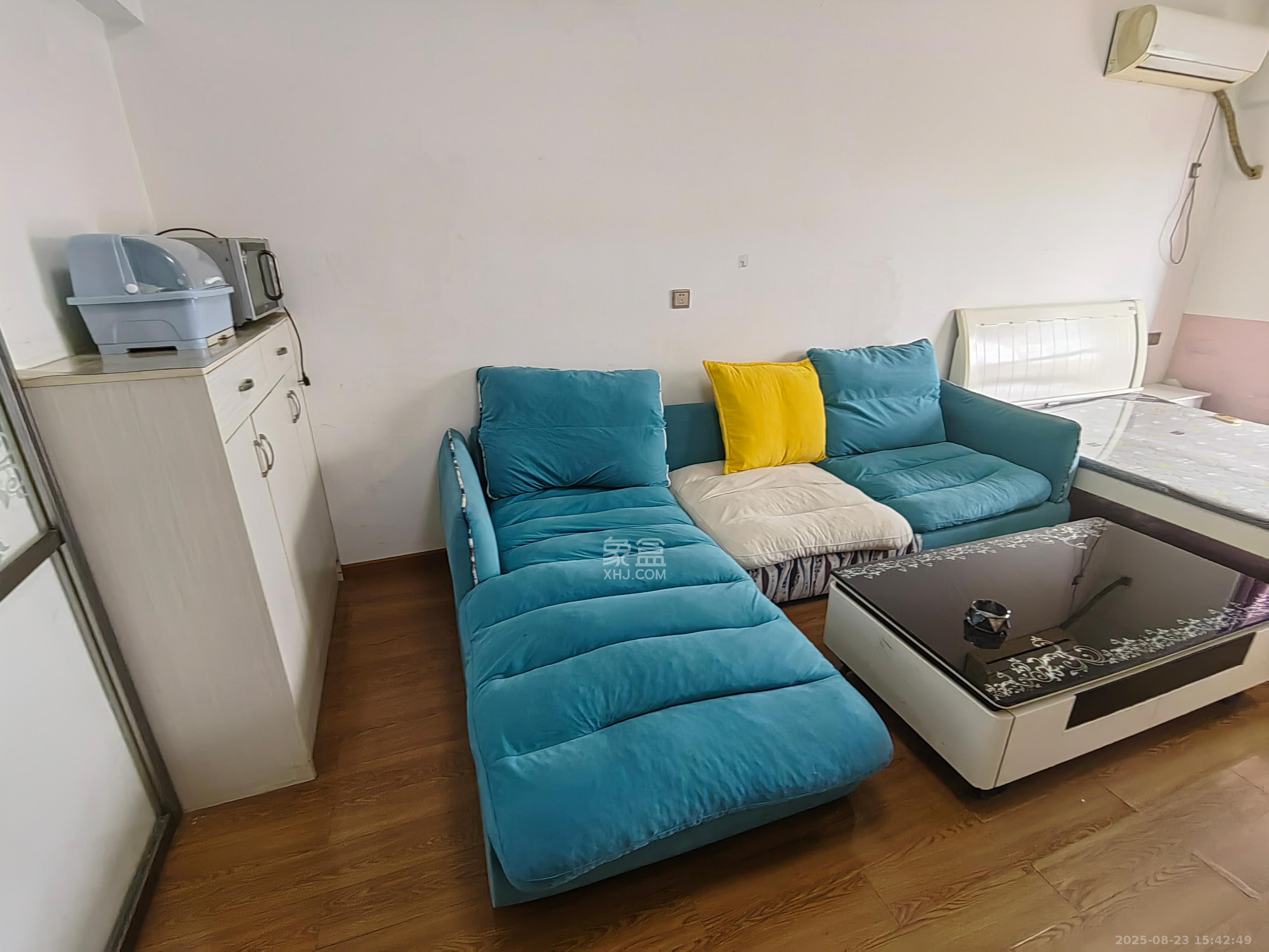 世纪桃花苑 1室0厅1卫 1300.0元/月 世纪桃花苑 1室0厅1卫 1300.0元/月室内图