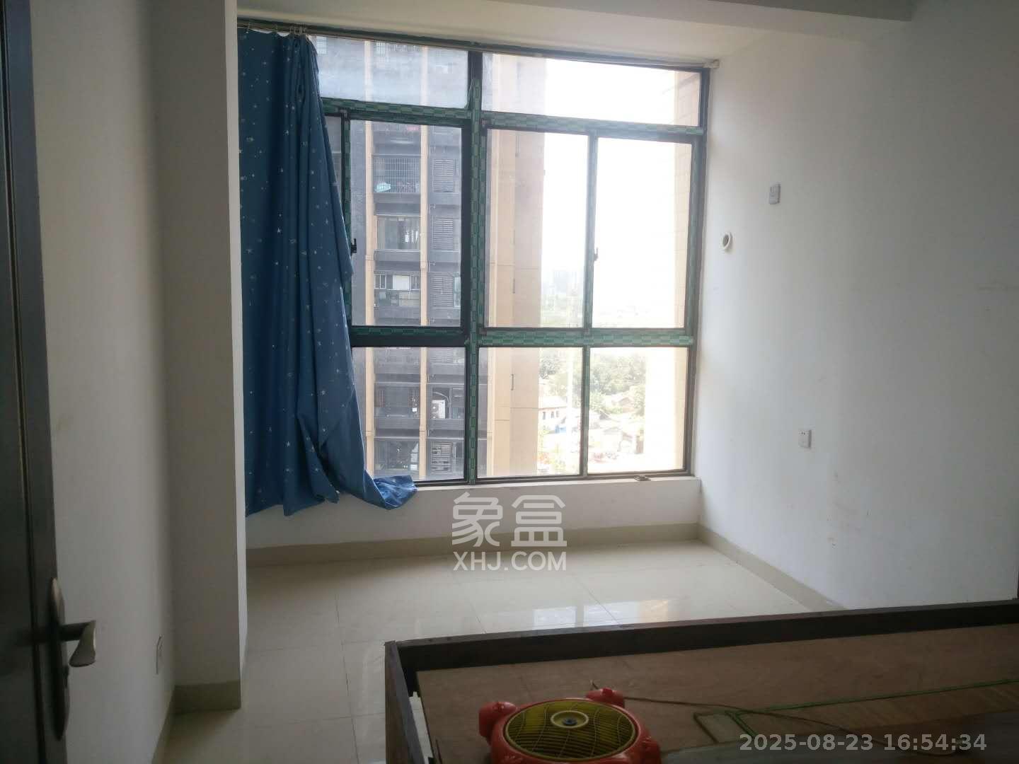 万科魅力之城  3室2厅1卫    1800.0元/月 万科魅力之城  3室2厅1卫    1800.0元/月室内图