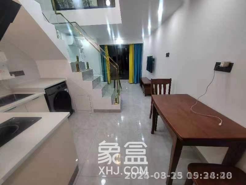 卓越江岸  1室0厅0卫   2600.00元/月室内图