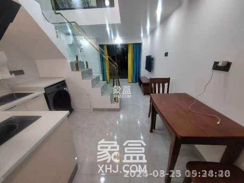 卓越江岸  1室0厅0卫    2600.0元/月 卓越江岸  1室0厅0卫    2600.0元/月室内图