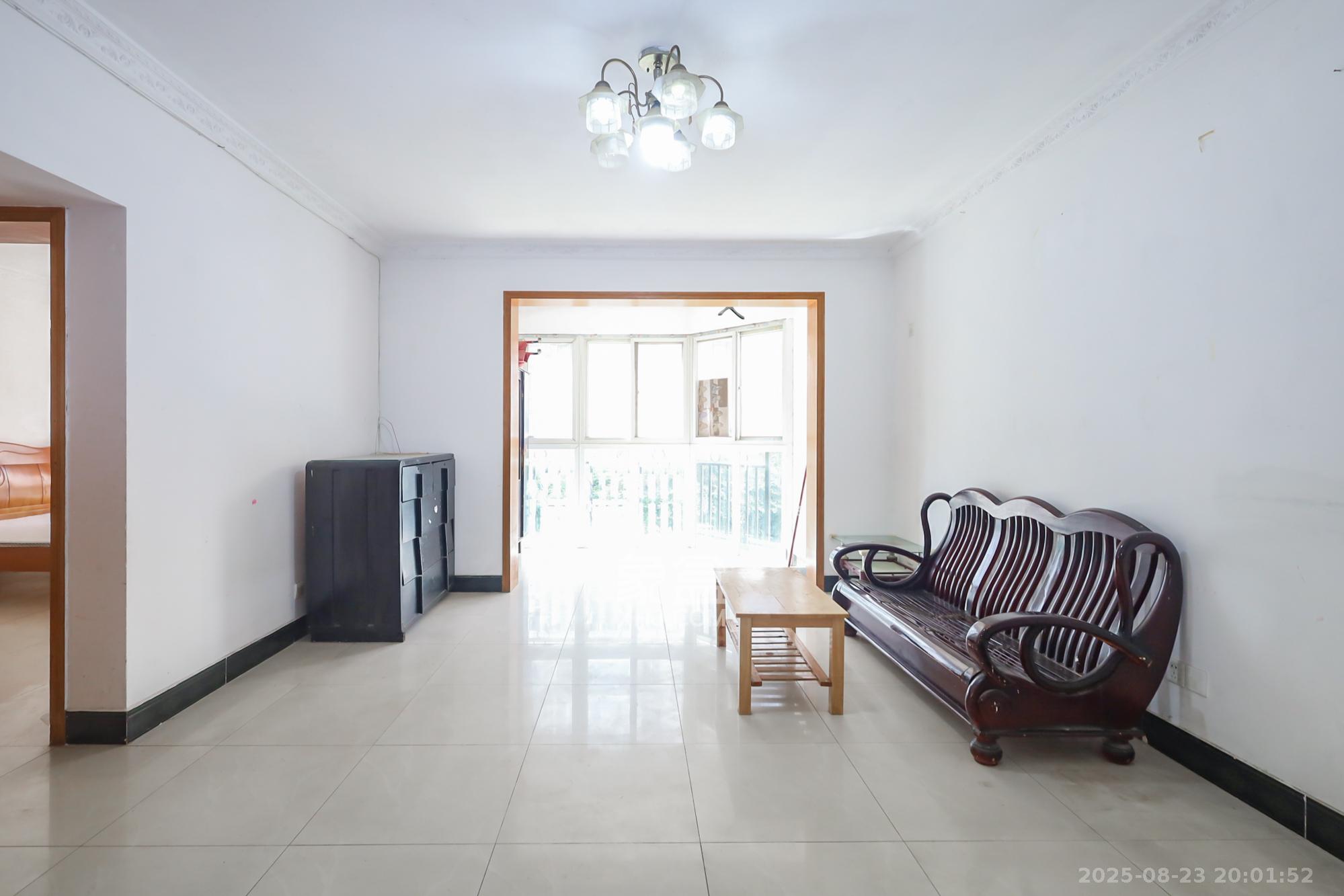 湘许嘉园  2室2厅1卫    97.0万 湘许嘉园  2室2厅1卫    97.0万