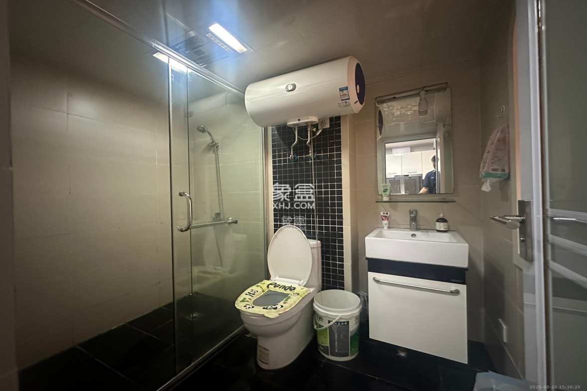 时代星城 1室1厅1卫 1000.0元/月 时代星城 1室1厅1卫 1000.0元/月室内图