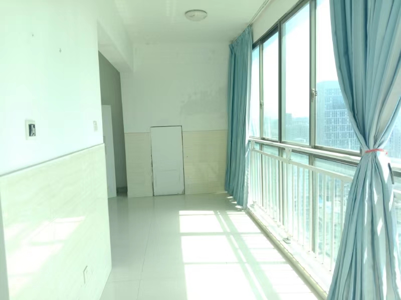 华亿明珠  4室0厅0卫   2000.00元/月室内图