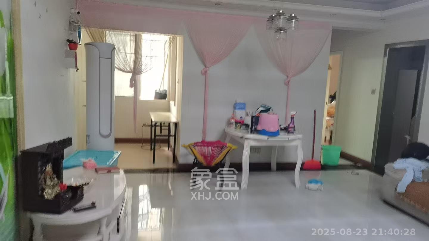 锦璨家园  1室0厅0卫    750.0元/月 锦璨家园  1室0厅0卫    750.0元/月室内图