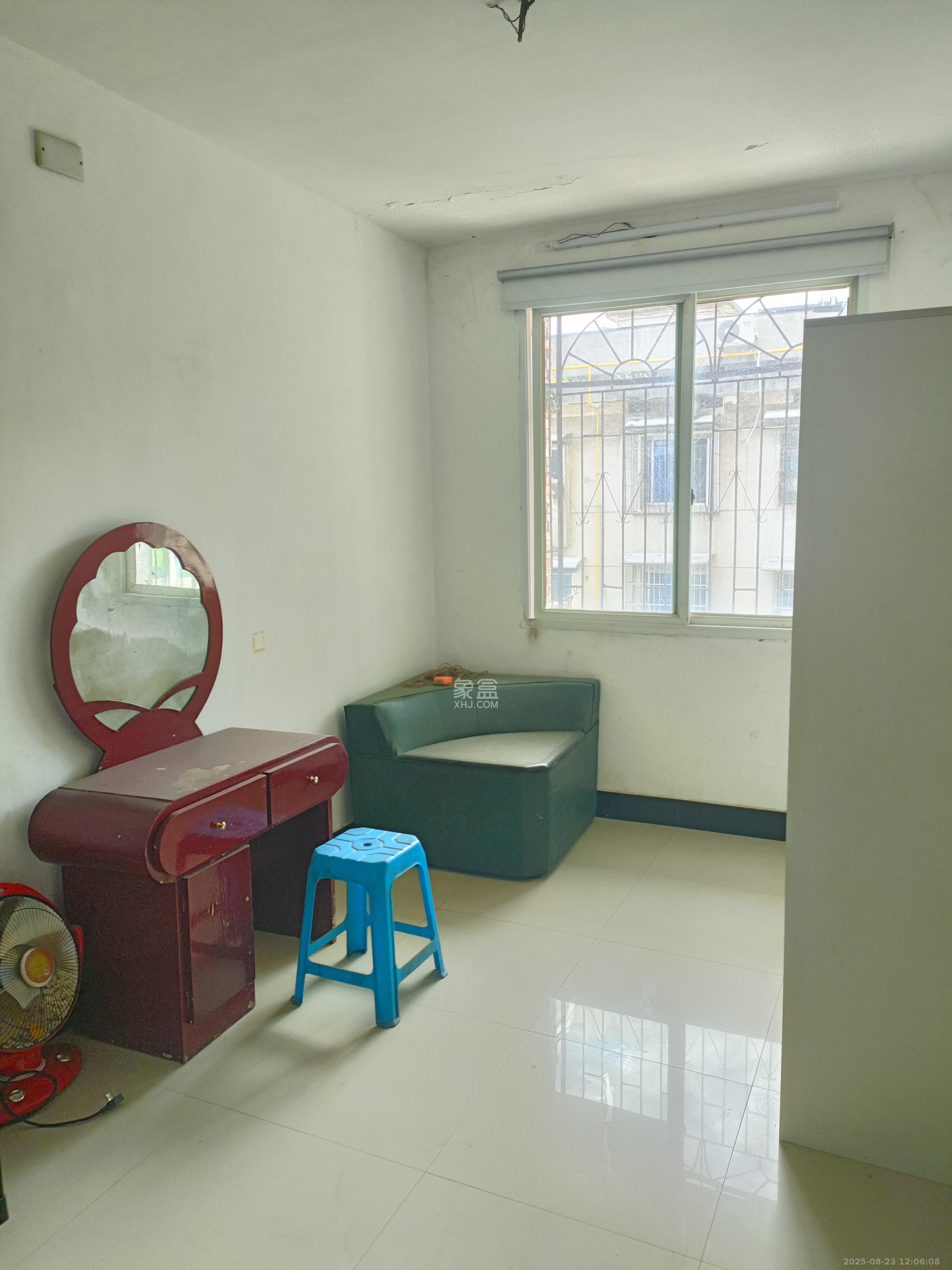 建安小区 2室1厅1卫 1000.0元/月 建安小区 2室1厅1卫 1000.0元/月室内图