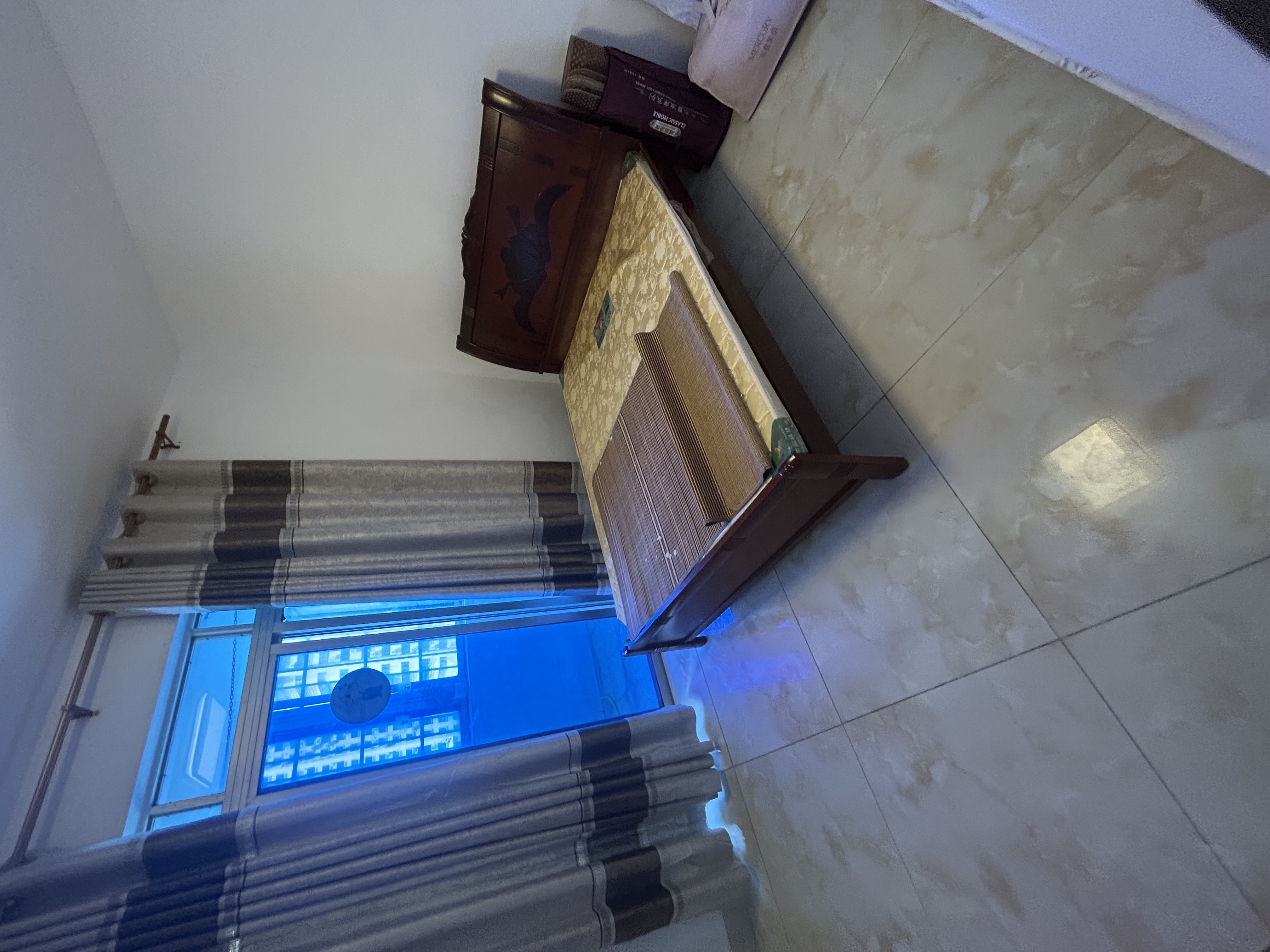 富成大厦 2室2厅1卫 2300.0元/月 富成大厦 2室2厅1卫 2300.0元/月室内图