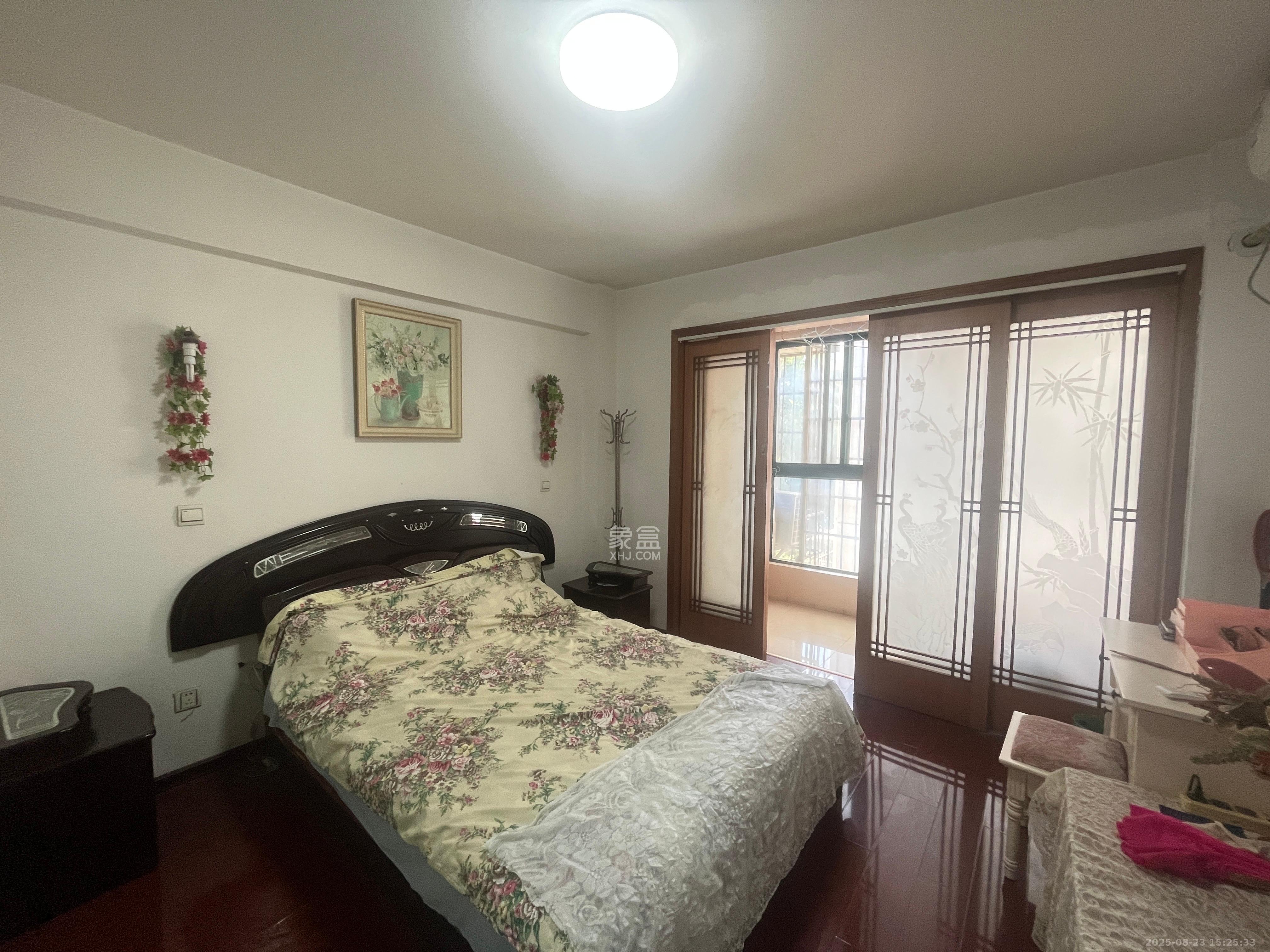 中国铝业单位宿舍 3室2厅2卫 3000.0元/月 中国铝业单位宿舍 3室2厅2卫 3000.0元/月室内图