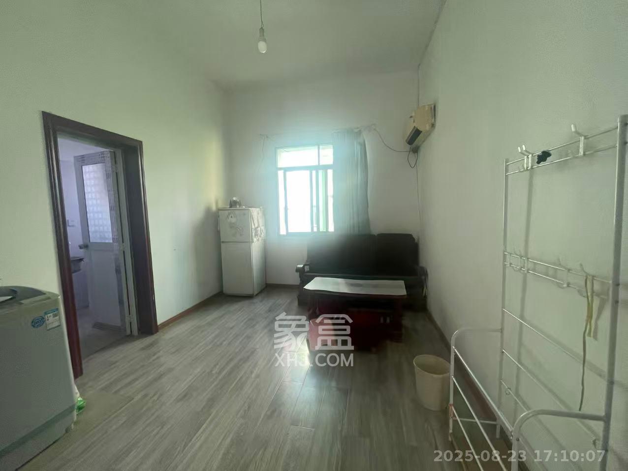 韶山路散盘 2室1厅1卫 1200.0元/月 韶山路散盘 2室1厅1卫 1200.0元/月户型图