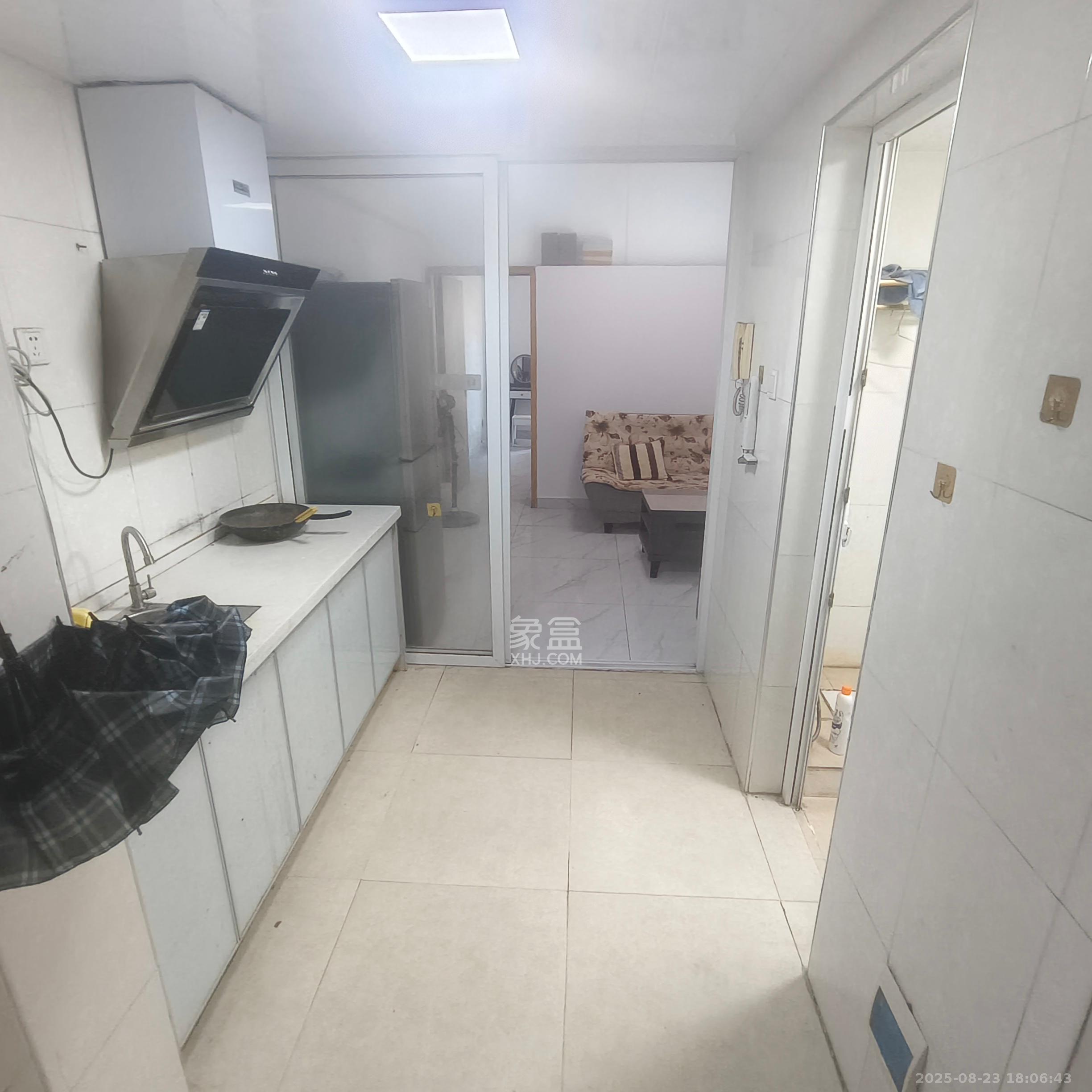 尚都花园城  1室0厅0卫    1200.0元/月 尚都花园城  1室0厅0卫    1200.0元/月室内图