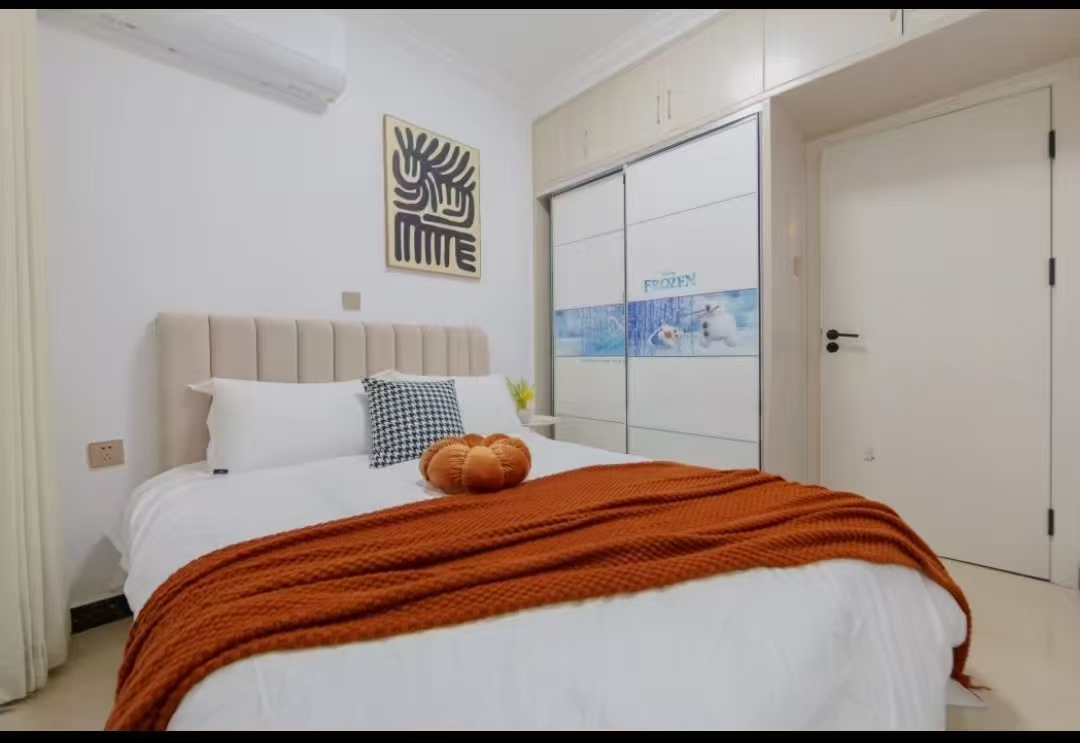 南门口安置小区一期 3室2厅2卫 2200.0元/月 南门口安置小区一期 3室2厅2卫 2200.0元/月室内图