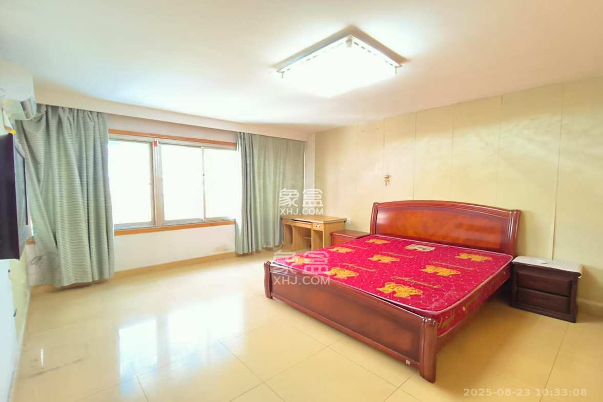 亚细亚大厦  3室2厅2卫    3000.0元/月 亚细亚大厦  3室2厅2卫    3000.0元/月室内图