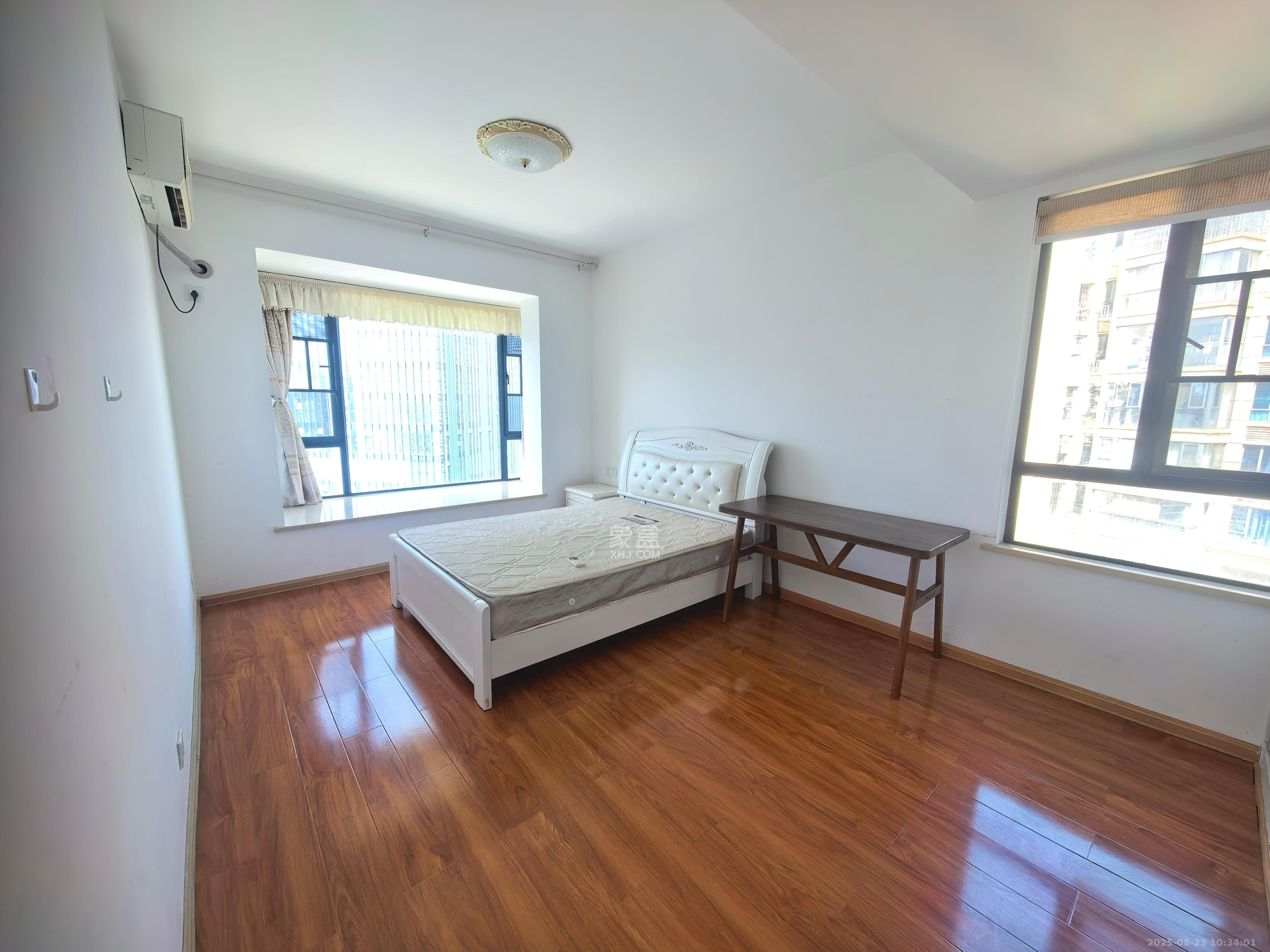 方略城市广场 3室1厅1卫 2200.0元/月 方略城市广场 3室1厅1卫 2200.0元/月室内图