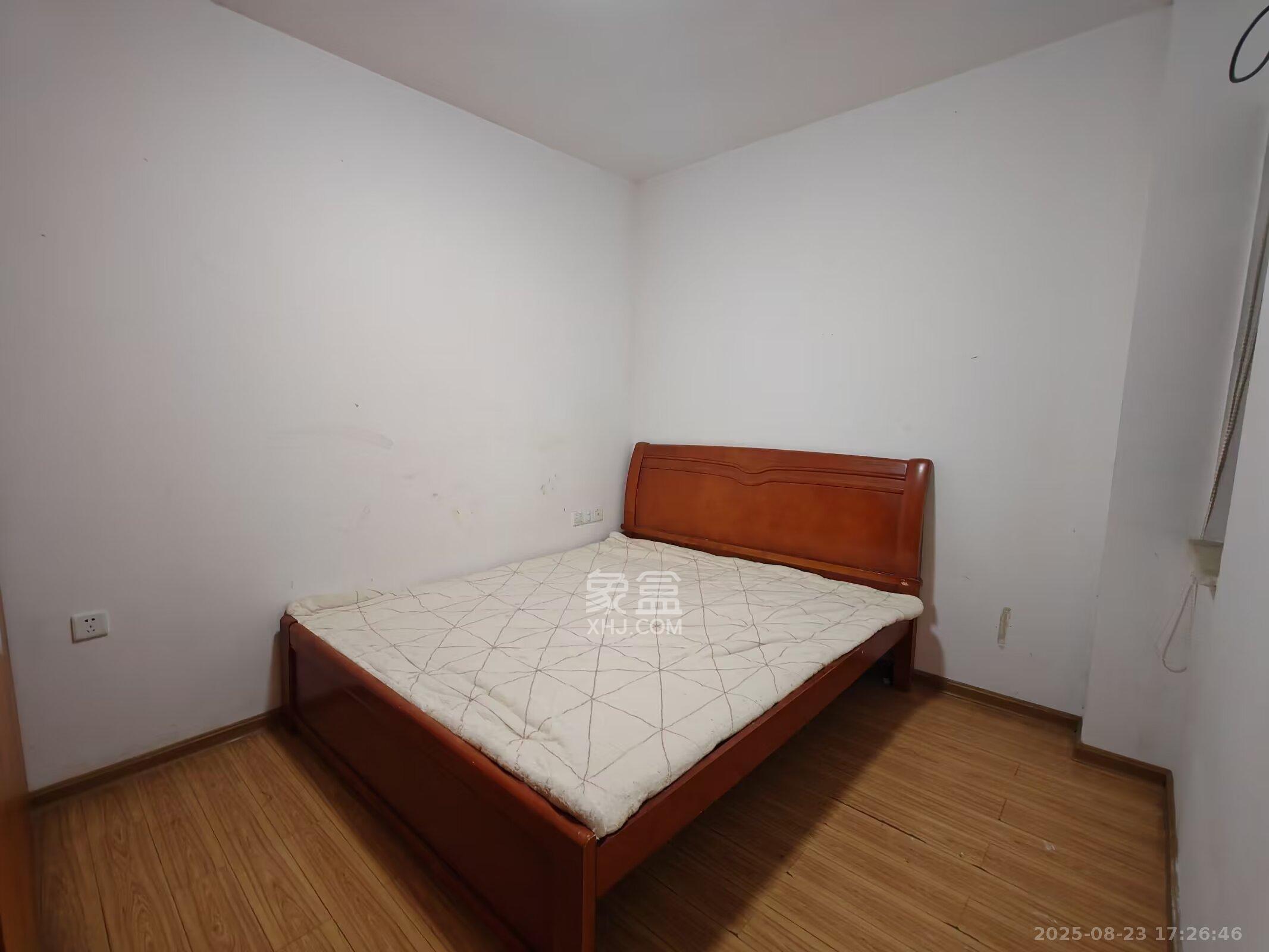 时代星城  2室2厅1卫    1500.0元/月 时代星城  2室2厅1卫    1500.0元/月室内图