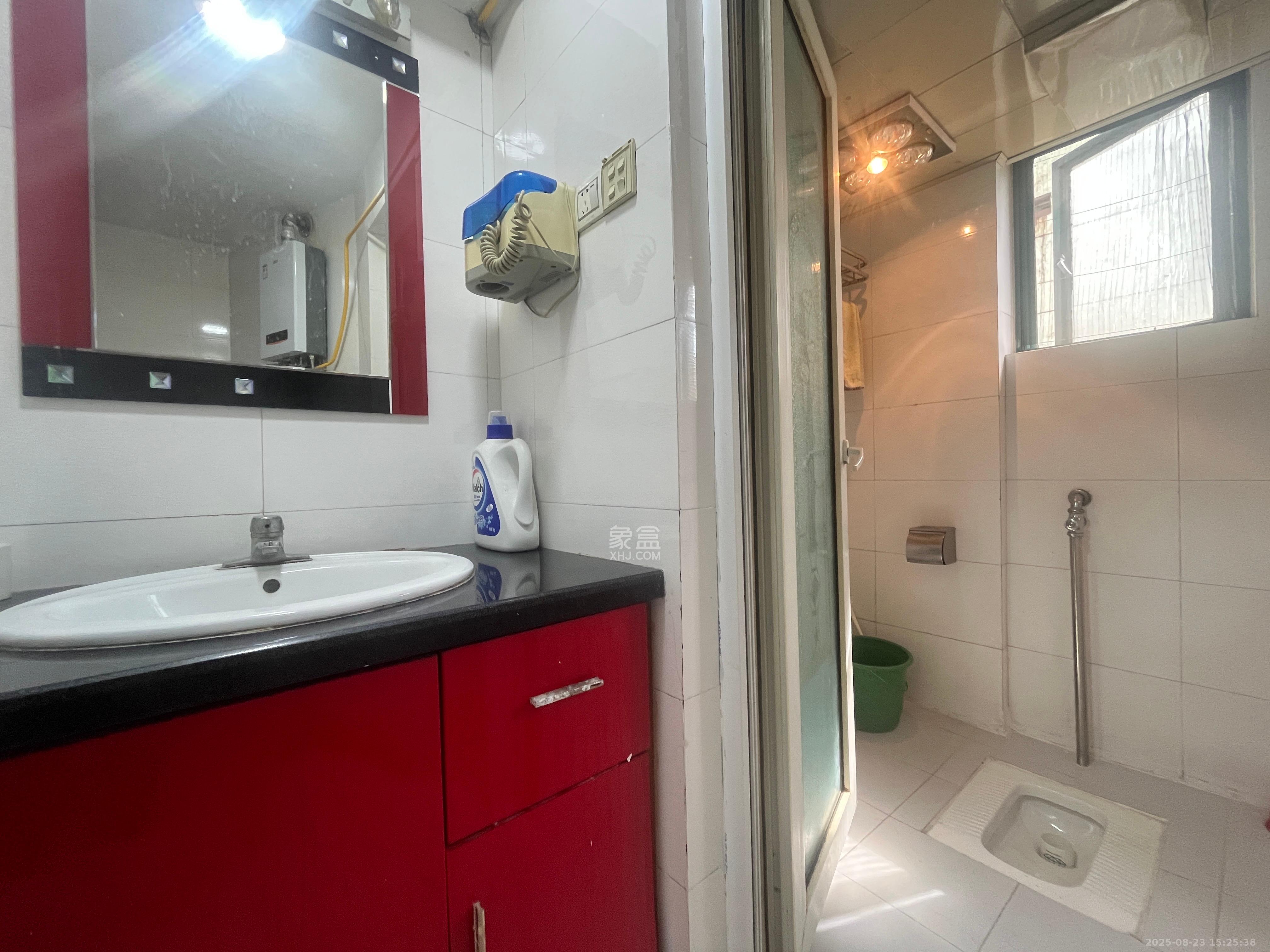 中国铝业单位宿舍 3室2厅2卫 3000.0元/月 中国铝业单位宿舍 3室2厅2卫 3000.0元/月室内图