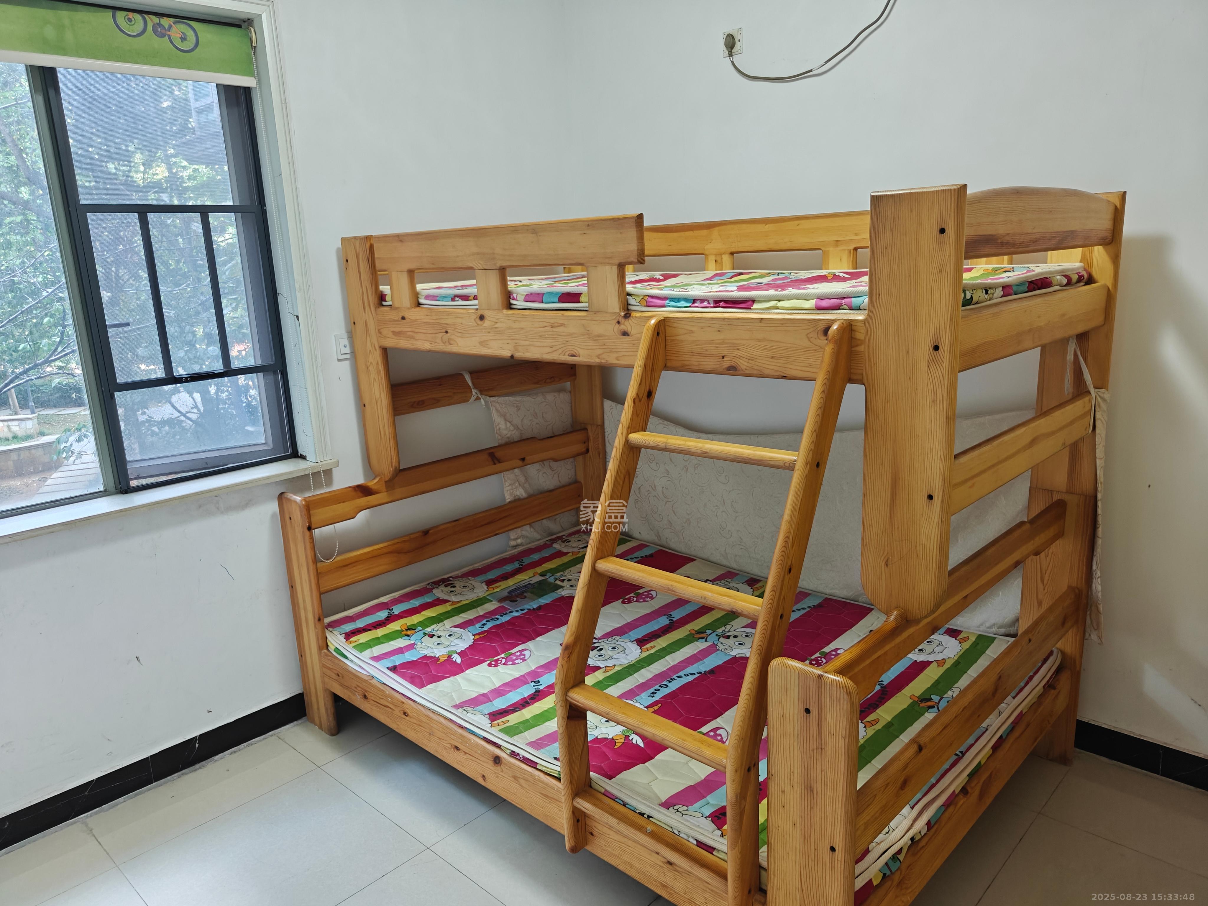 新城新世界一二三期 2室2厅1卫 2200.0元/月 新城新世界一二三期 2室2厅1卫 2200.0元/月室内图