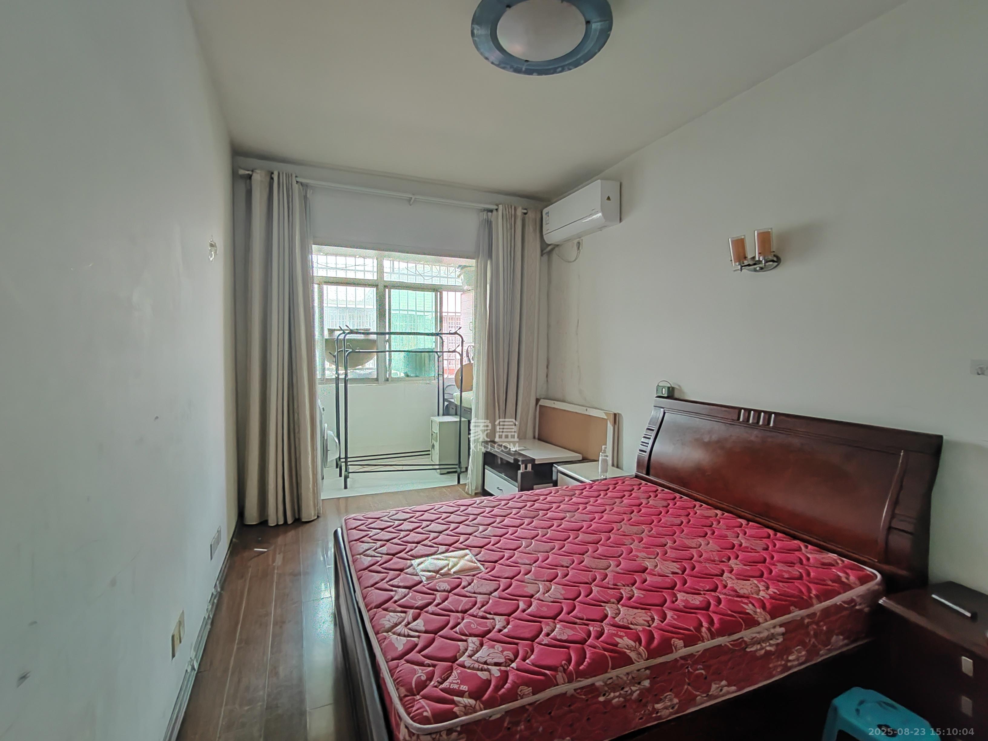 四季如春酒店(原名鑫元大酒店) 3室2厅1卫 1200.0元/月 四季如春酒店(原名鑫元大酒店) 3室2厅1卫 1200.0元/月室内图