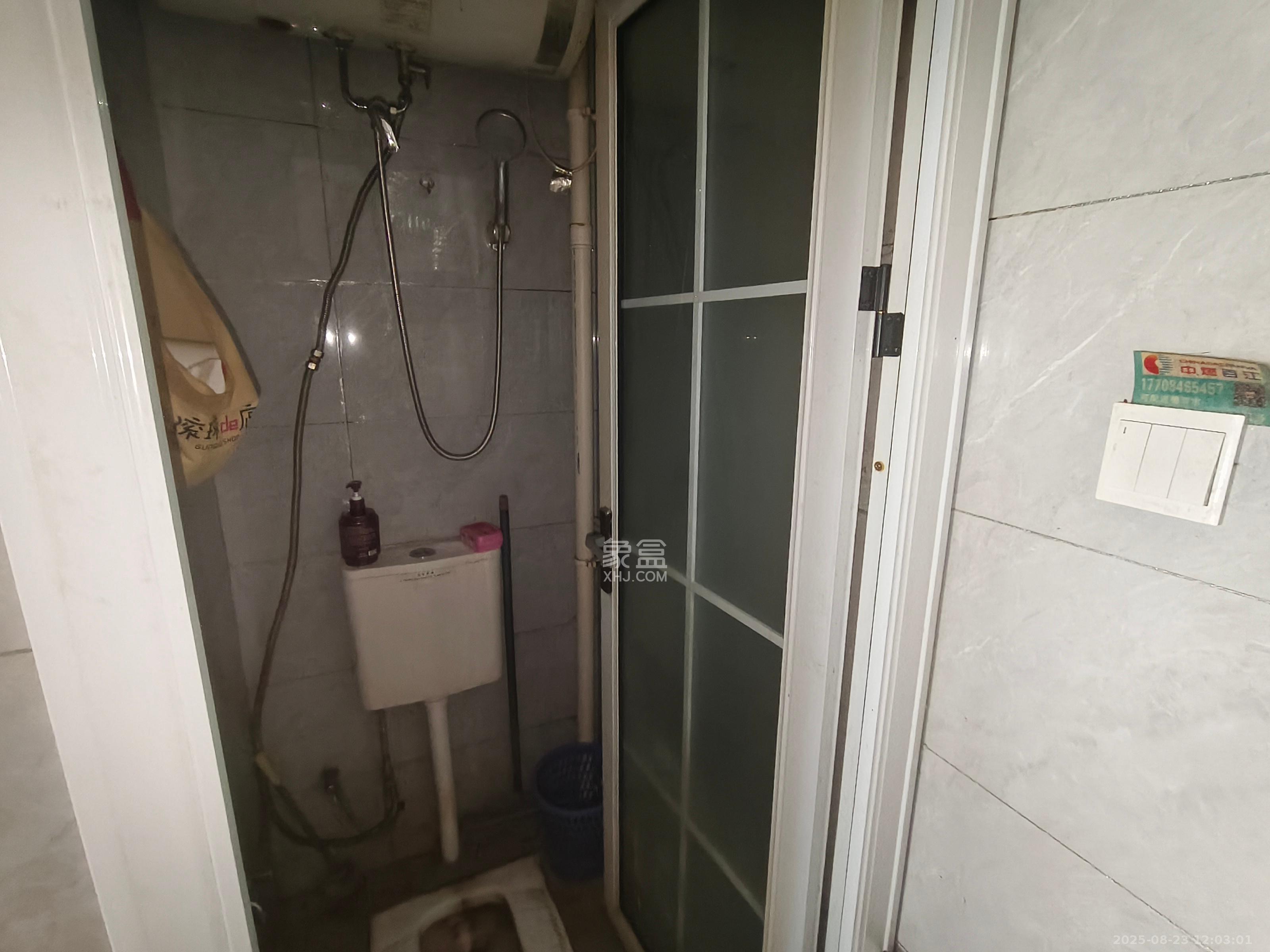 越秀悦湖台   36.13㎡      3500.0元/月室内图