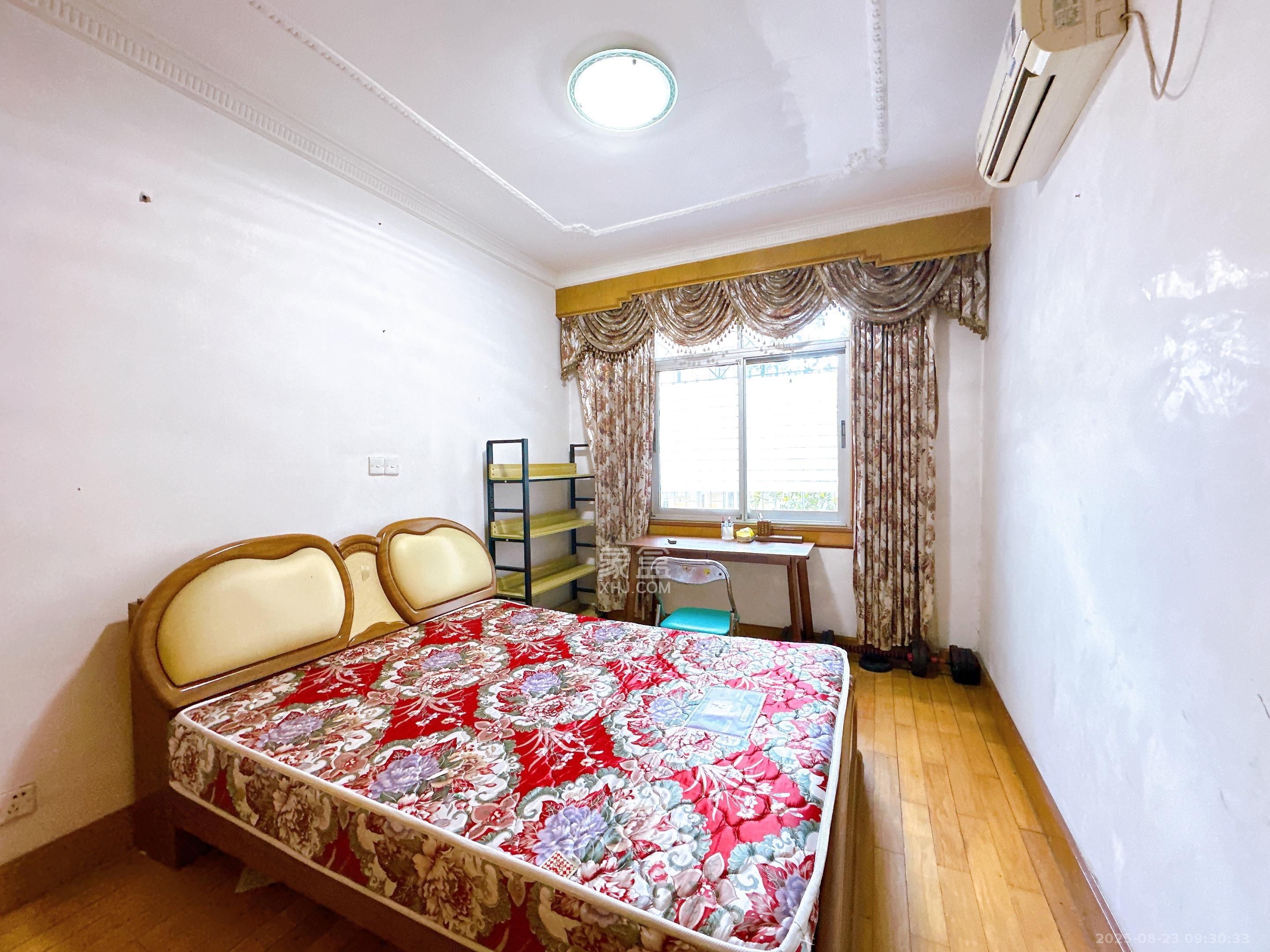 便河边人大宿舍(长沙市人大常委会家属区) 3室1厅1卫 2100.0元/月 便河边人大宿舍(长沙市人大常委会家属区) 3室1厅1卫 2100.0元/月室内图