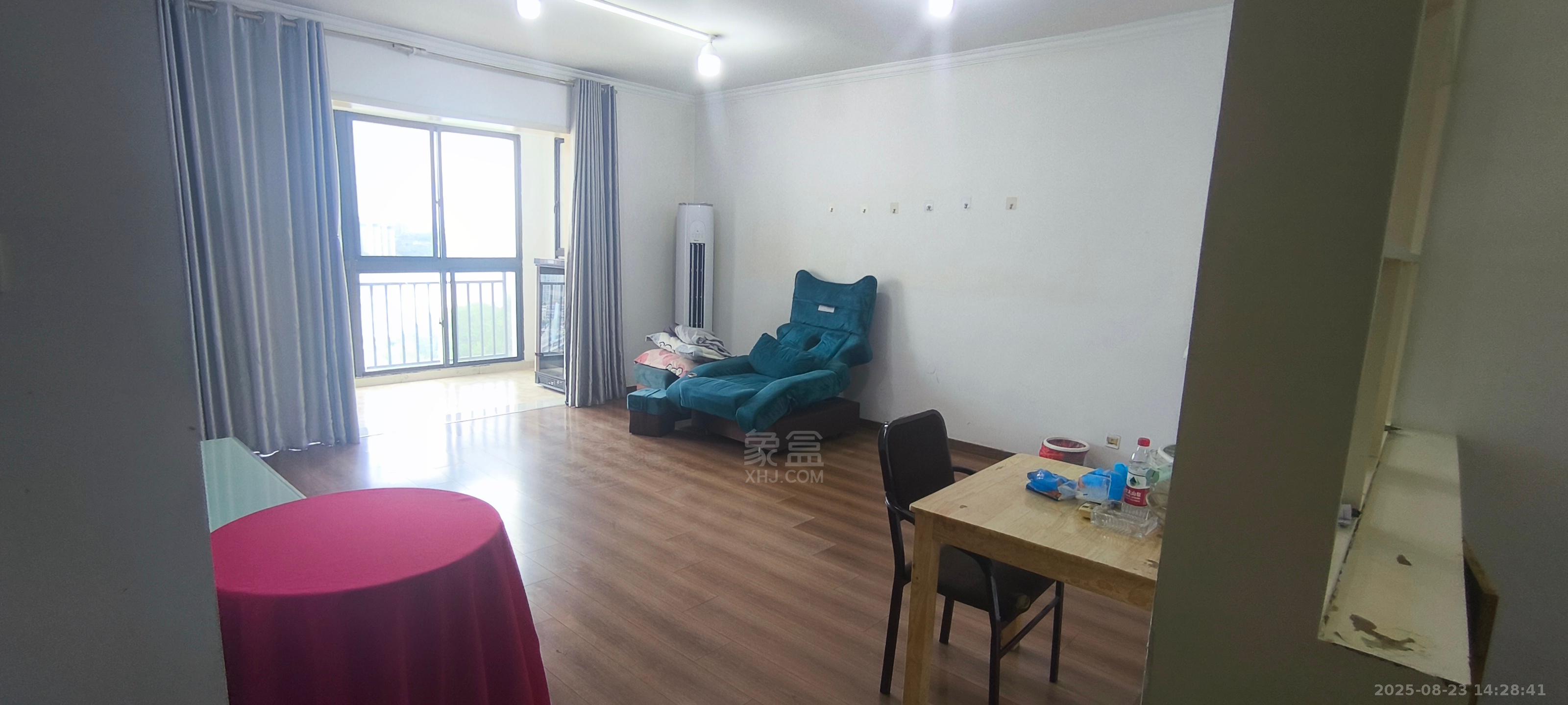 水岸春天 3室2厅0卫 2300.0元/月 水岸春天 3室2厅0卫 2300.0元/月室内图