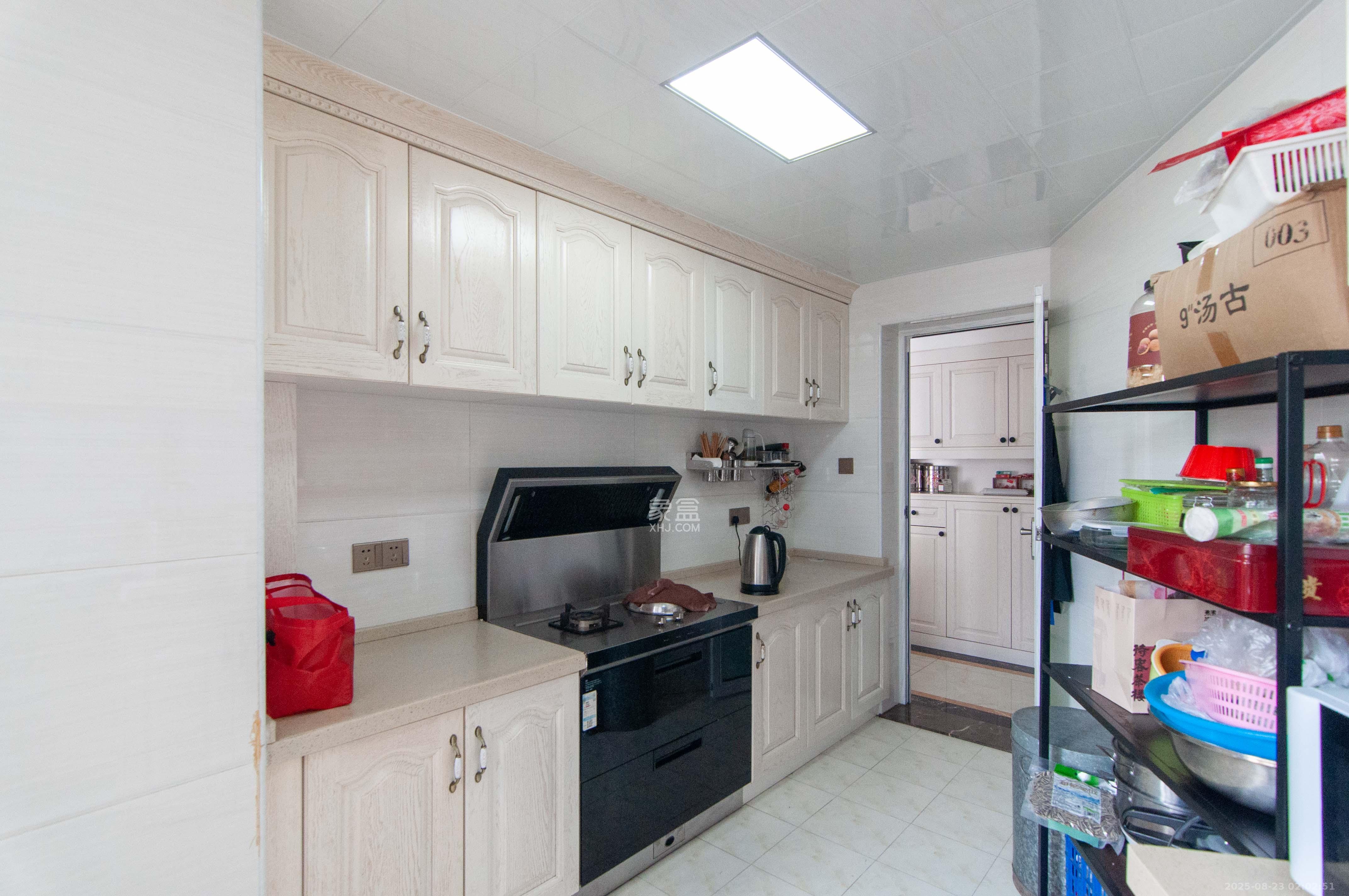 中建梅溪湖中心 4室2厅2卫 197.0万 中建梅溪湖中心 4室2厅2卫 197.0万厨房