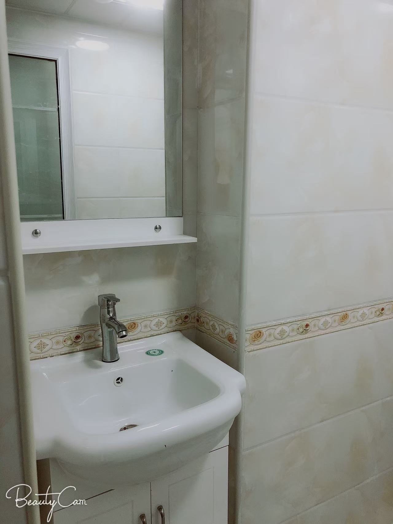 百弘学府城 2室1厅1卫 1200.0元/月 百弘学府城 2室1厅1卫 1200.0元/月室内图