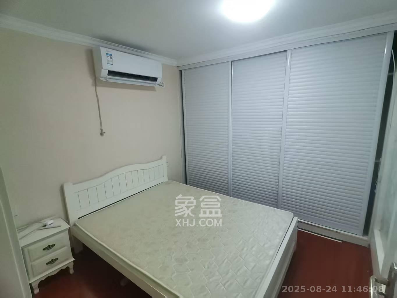 宏景名厦  3室2厅2卫    3100.0元/月室内图