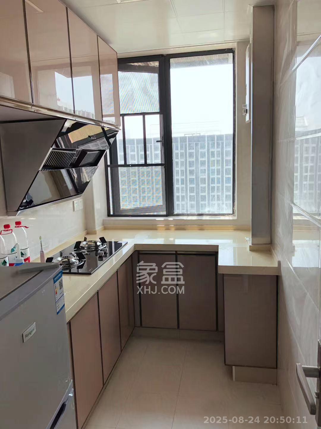 欧亚达国际广场  1室1厅1卫    1700.0元/月室内图