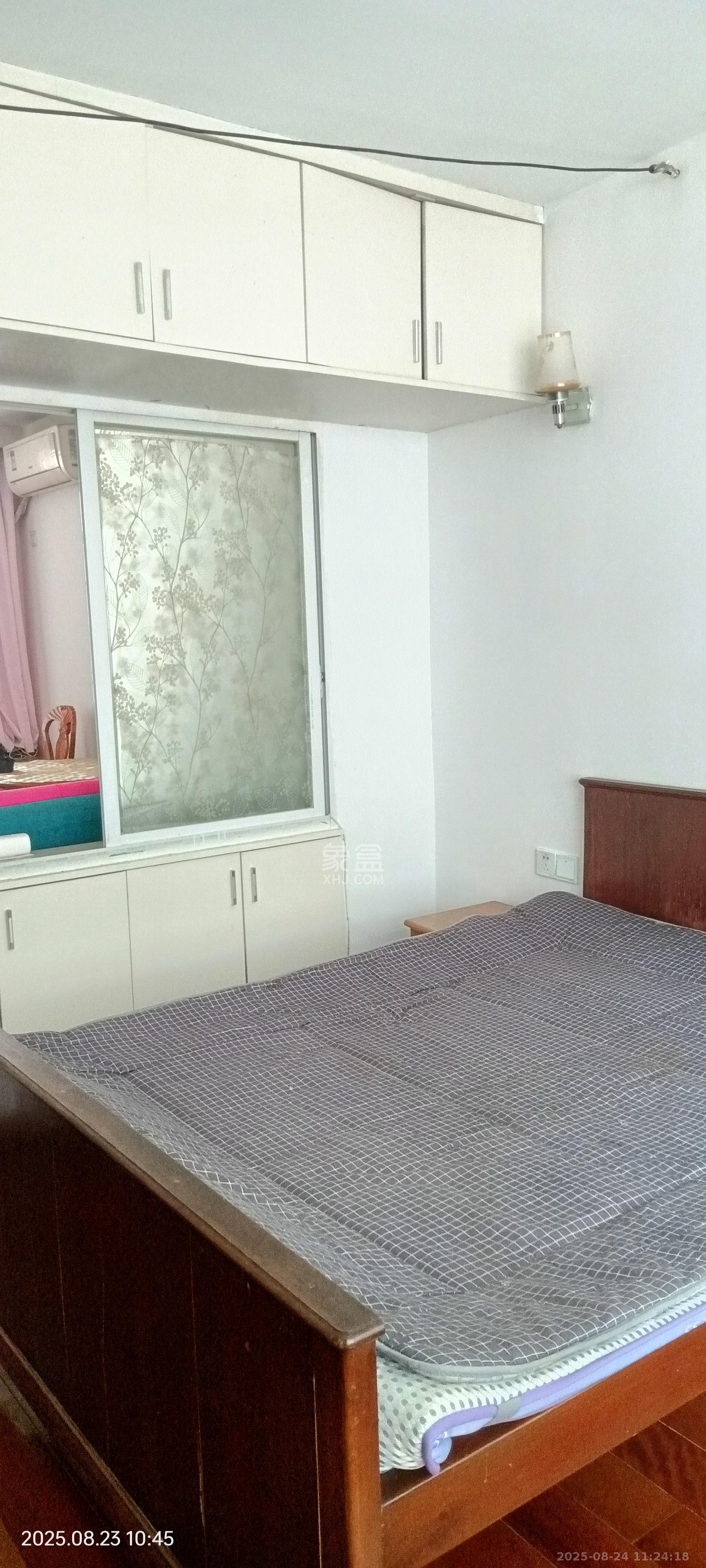 丝茅冲丽臣小区  1室1厅1卫    1350.0元/月 丝茅冲丽臣小区  1室1厅1卫    1350.0元/月室内图