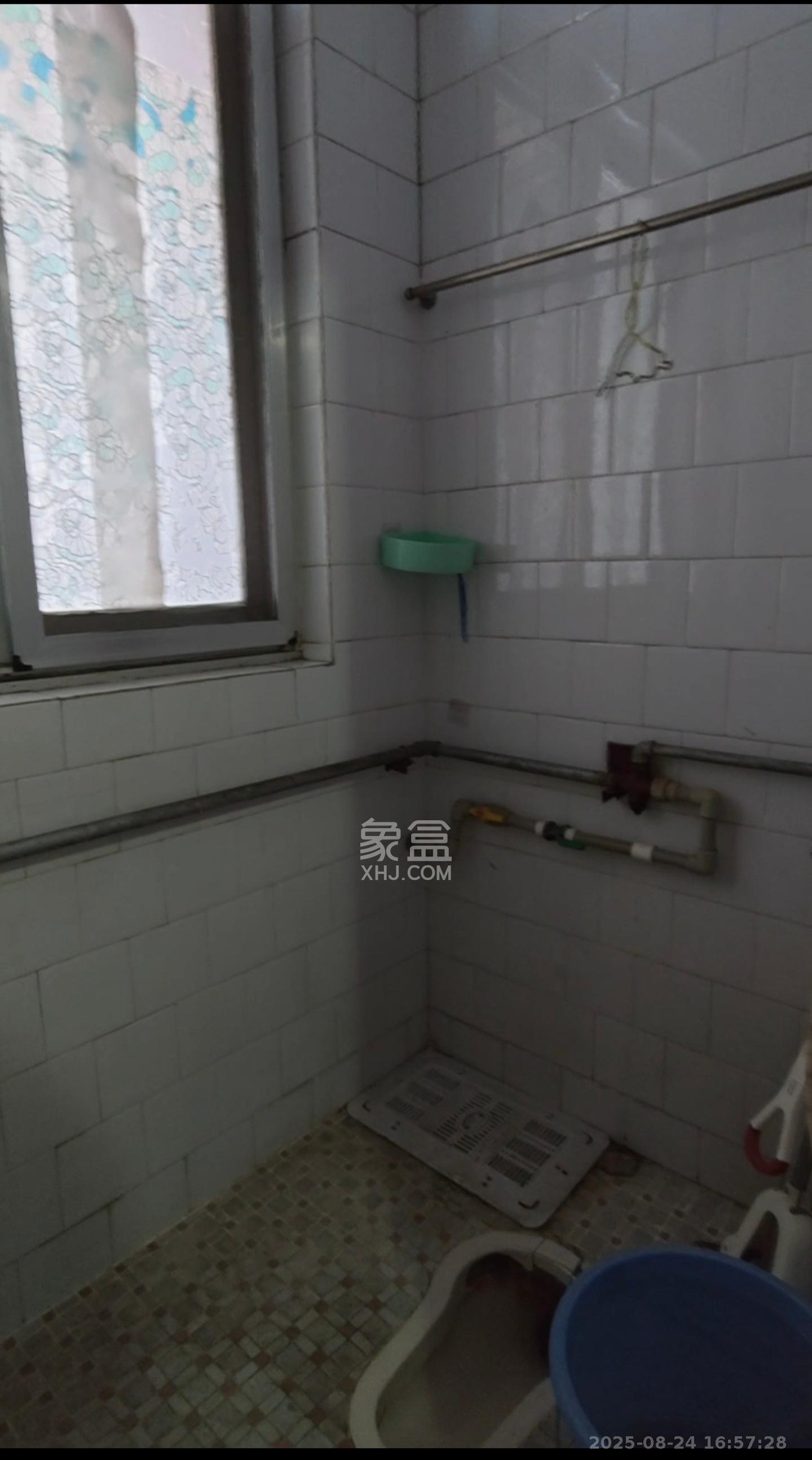 祝威岗散盘  3室1厅1卫    2500.0元/月 祝威岗散盘  3室1厅1卫    2500.0元/月室内图