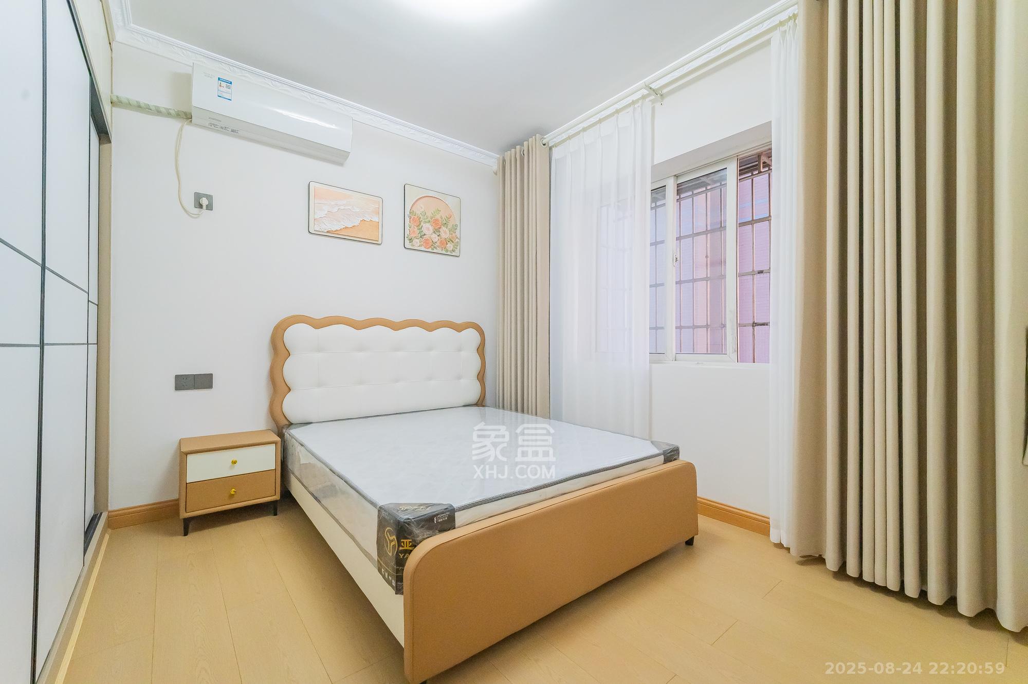 佳美星城 3室2厅1卫 65.8万 佳美星城 3室2厅1卫 65.8万卧室