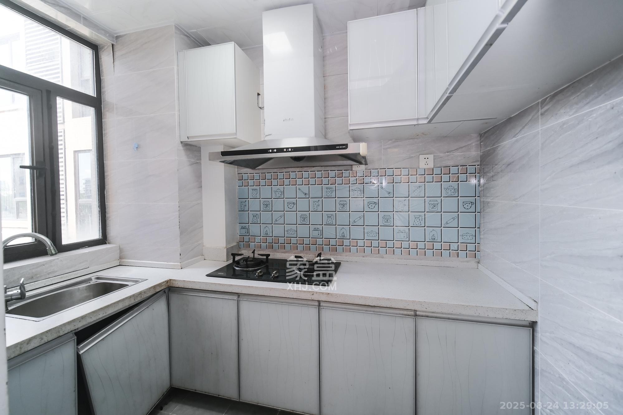 星雅美辰 2室2厅1卫 57.2万 星雅美辰 2室2厅1卫 57.2万厨房