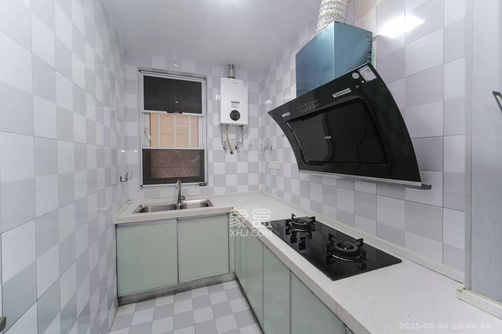 保利香槟国际  2室2厅2卫    1600.0元/月 保利香槟国际  2室2厅2卫    1600.0元/月室内图