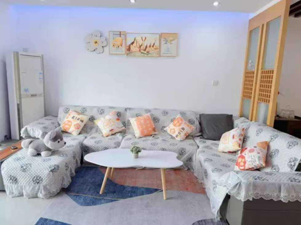 雅典国际家园  3室2厅2卫    2000.0元/月 雅典国际家园  3室2厅2卫    2000.0元/月室内图