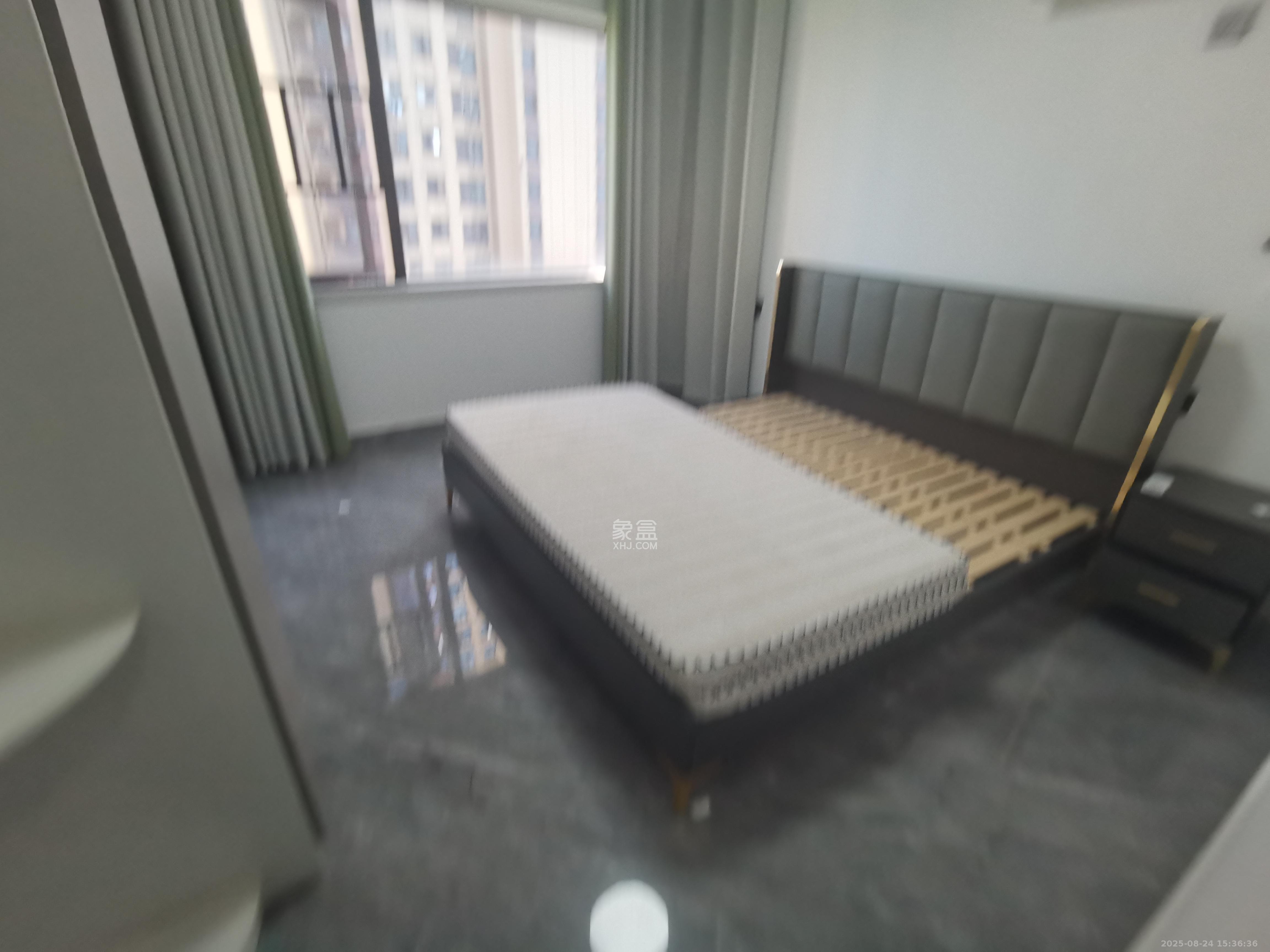 保利西海岸A区  4室2厅2卫    4200.0元/月室内图