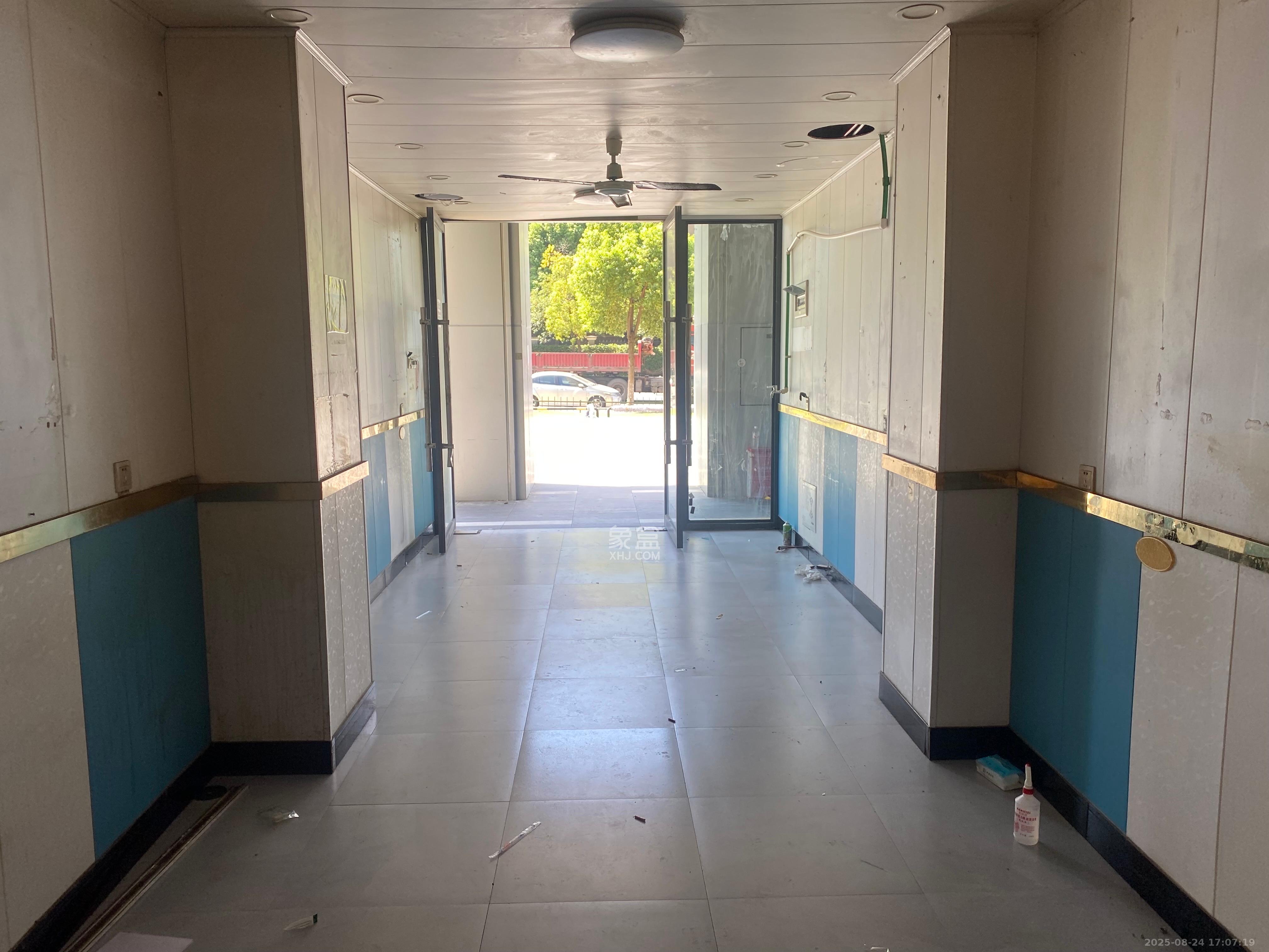 龙湖湘江星座（祺鑫星座公寓）   44.0㎡      4500.0元/月室内图