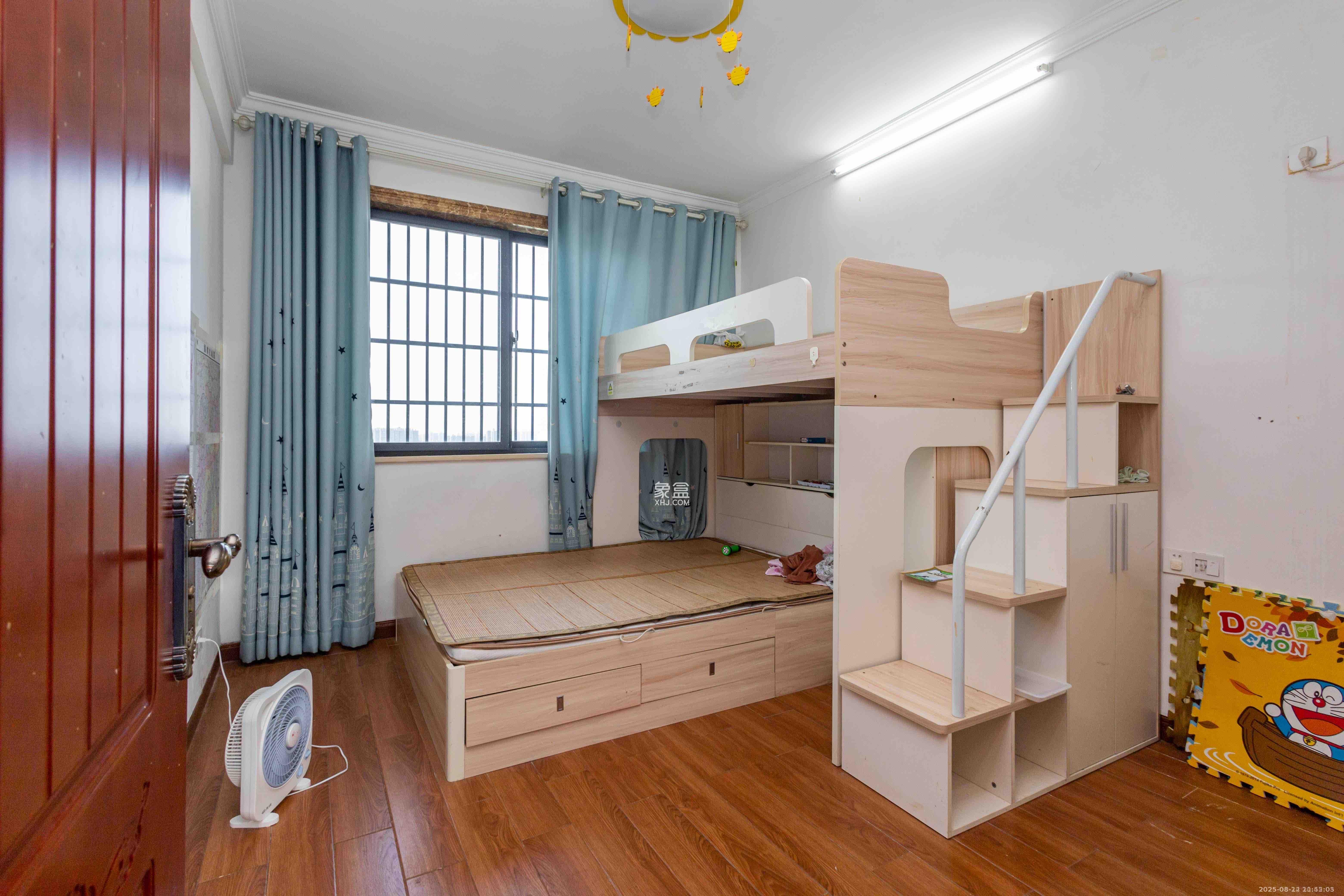 康桥长郡  4室2厅1卫    1880.0元/月室内图