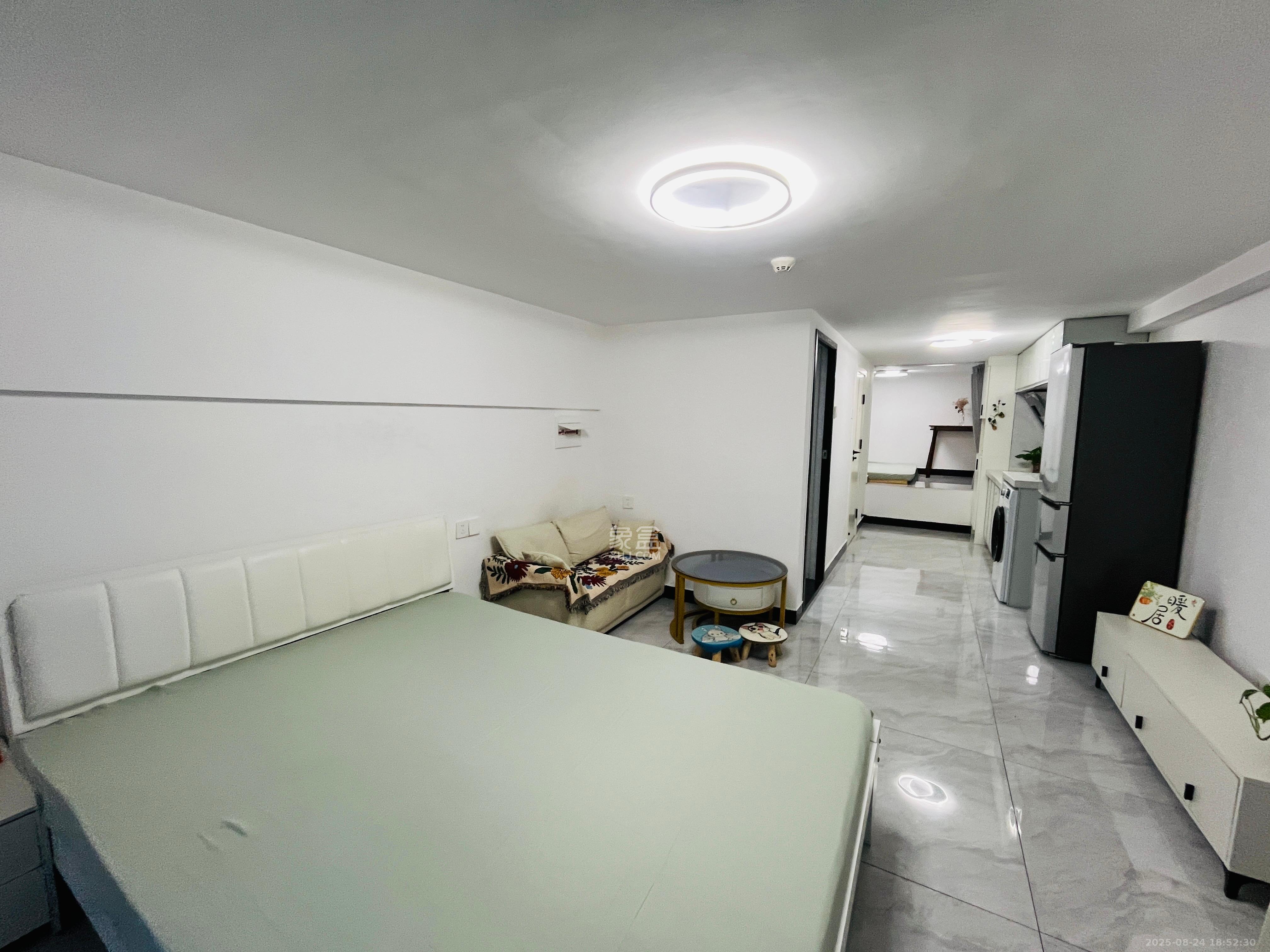 梅溪悦章  1室1厅1卫    1500.0元/月室内图