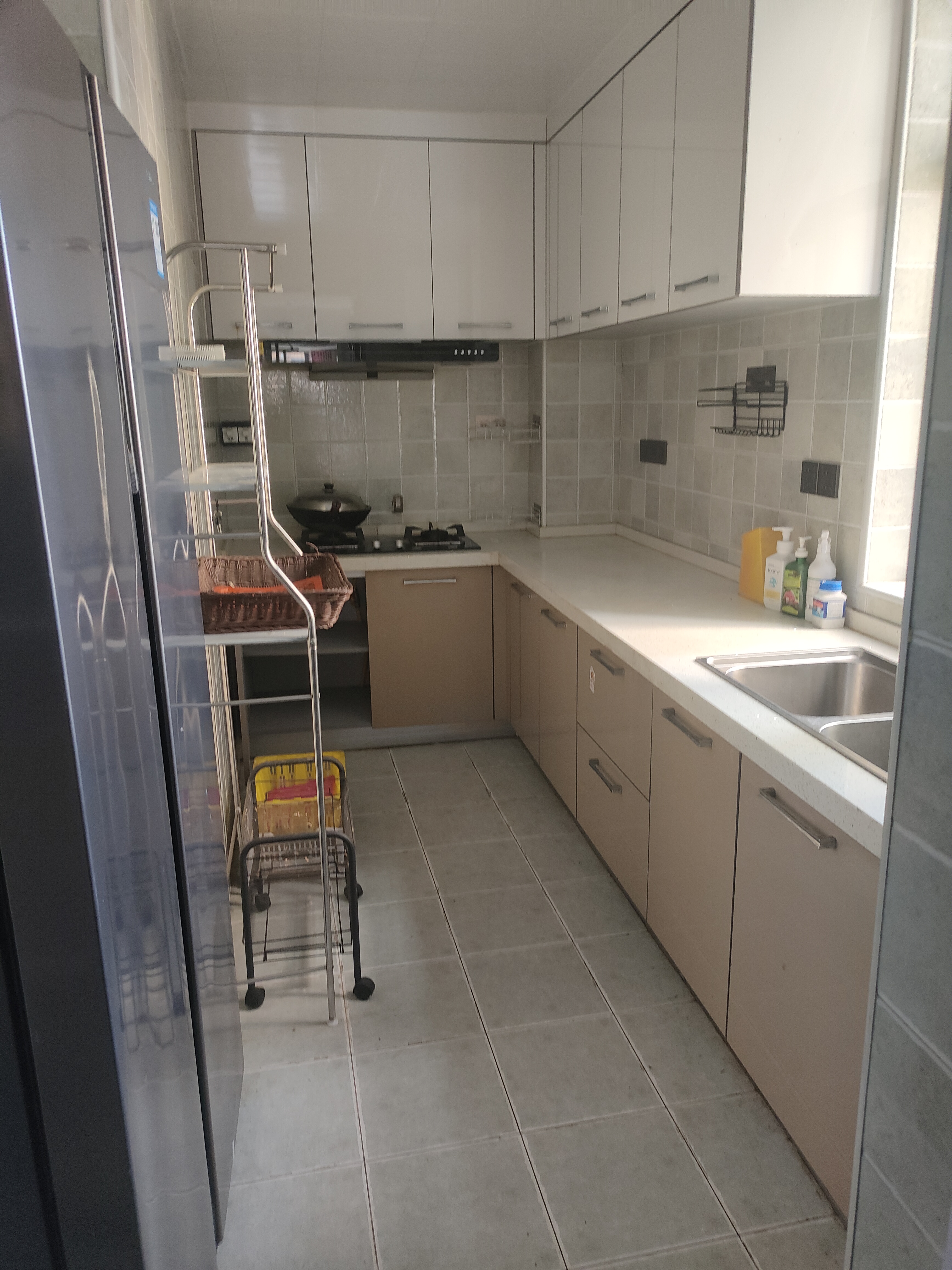 檀香山 1室2厅1卫 1500.0元/月 檀香山 1室2厅1卫 1500.0元/月户型图