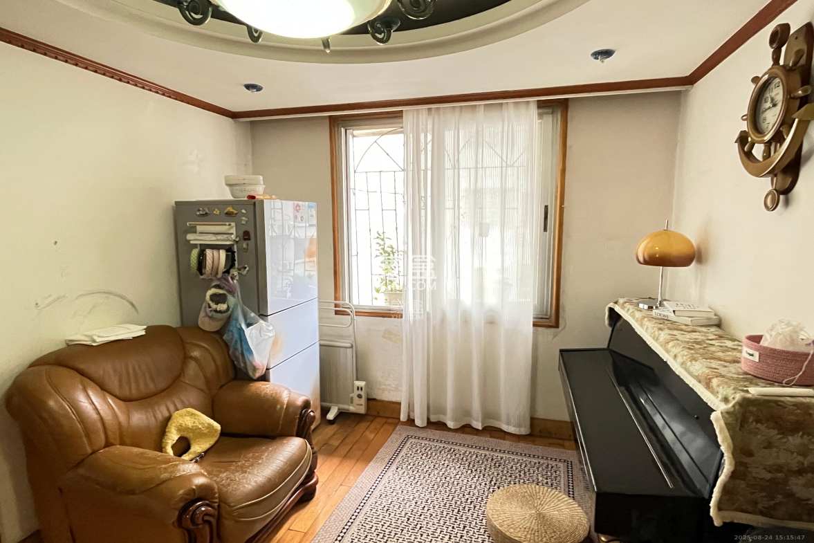 楚怡公寓 3室2厅1卫 1800.0元/月 楚怡公寓 3室2厅1卫 1800.0元/月室内图