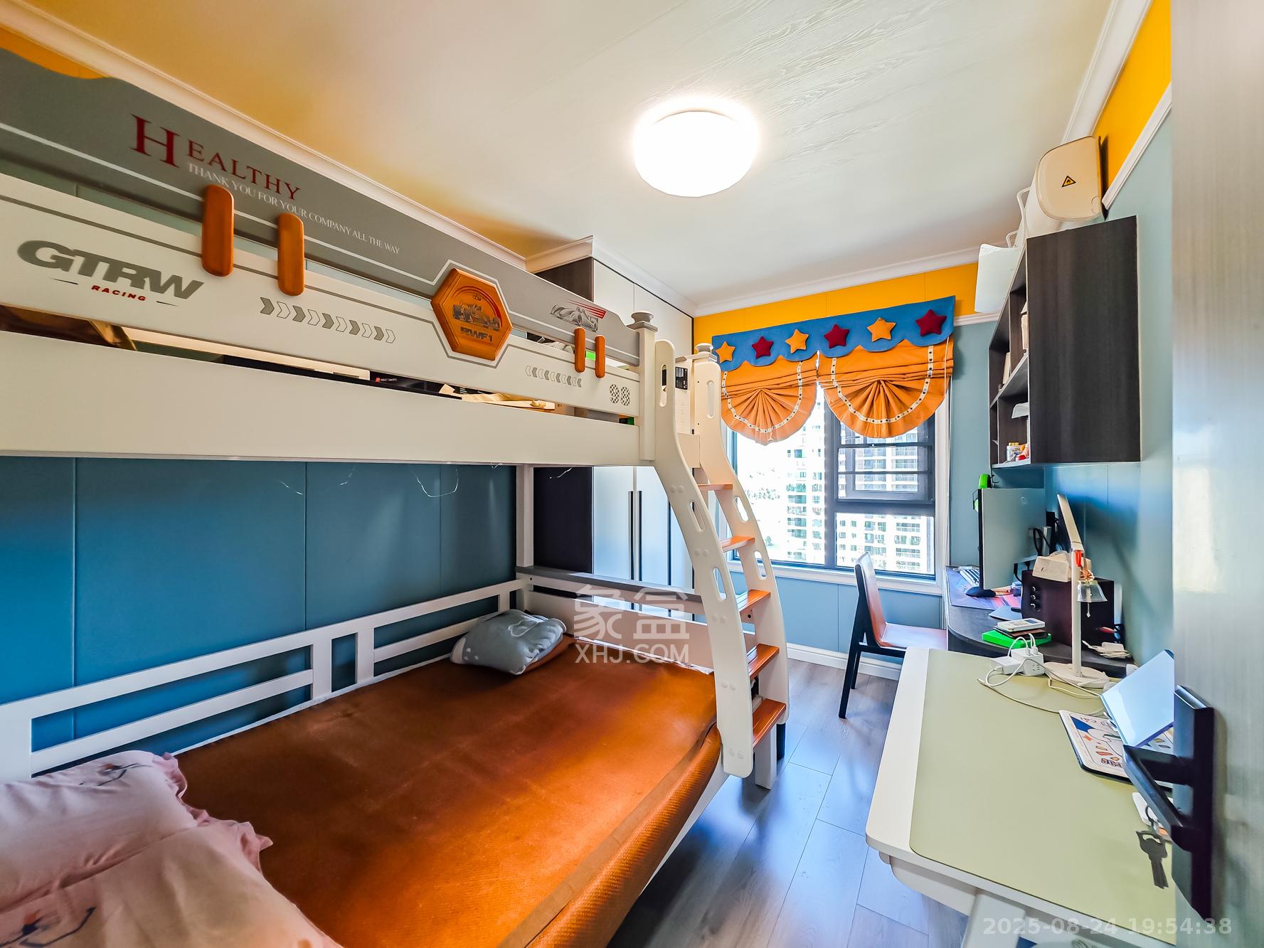 长沙融创城  3室2厅2卫    78.8万卧室