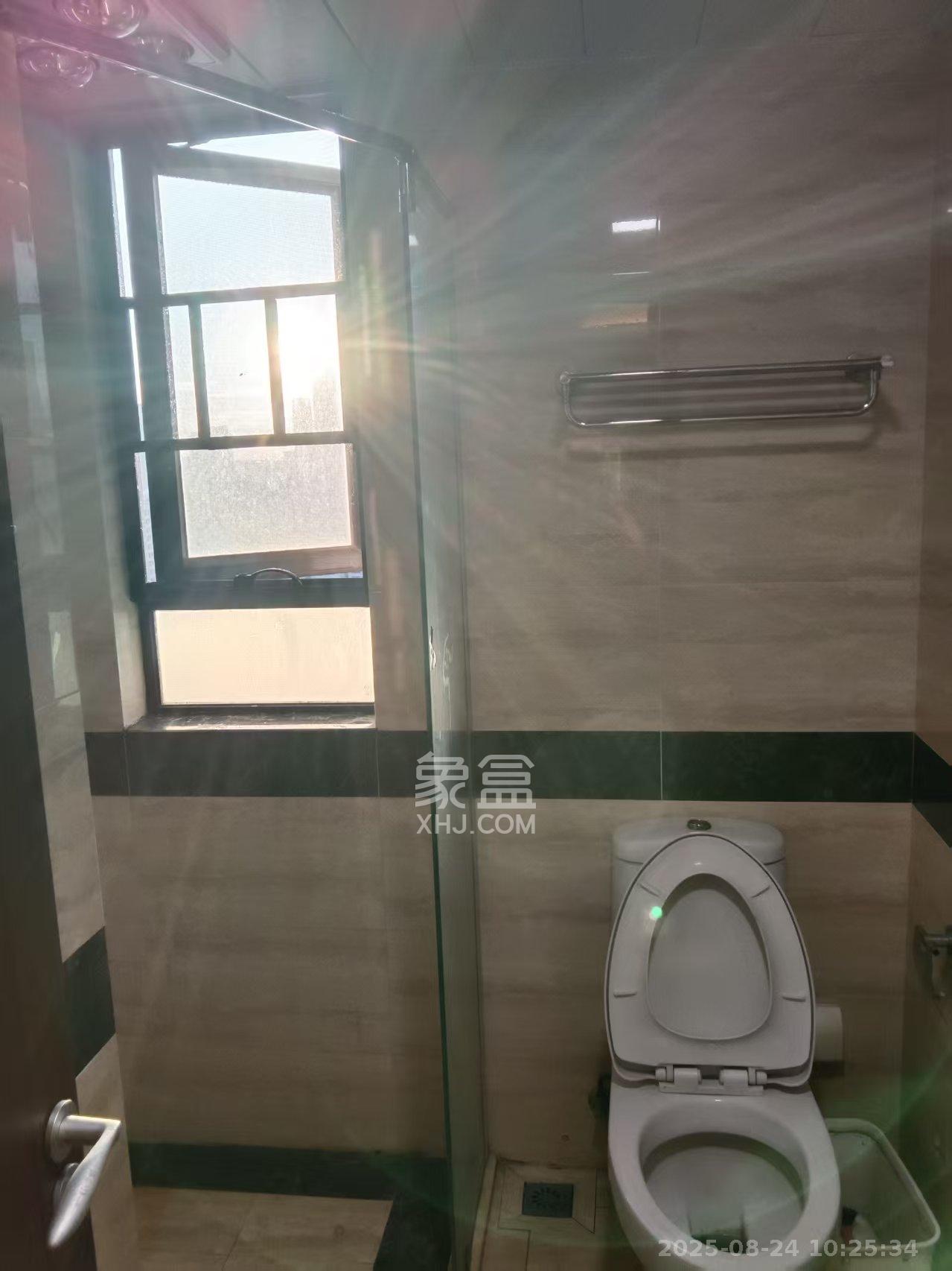 万科里梅溪郡 3室2厅1卫 3000.0元/月 万科里梅溪郡 3室2厅1卫 3000.0元/月室内图