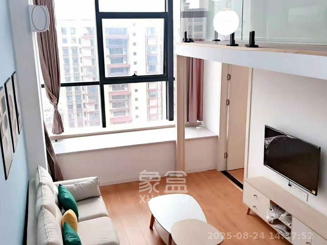 裕天国际商汇中心  3室2厅1卫    2400.0元/月室内图1