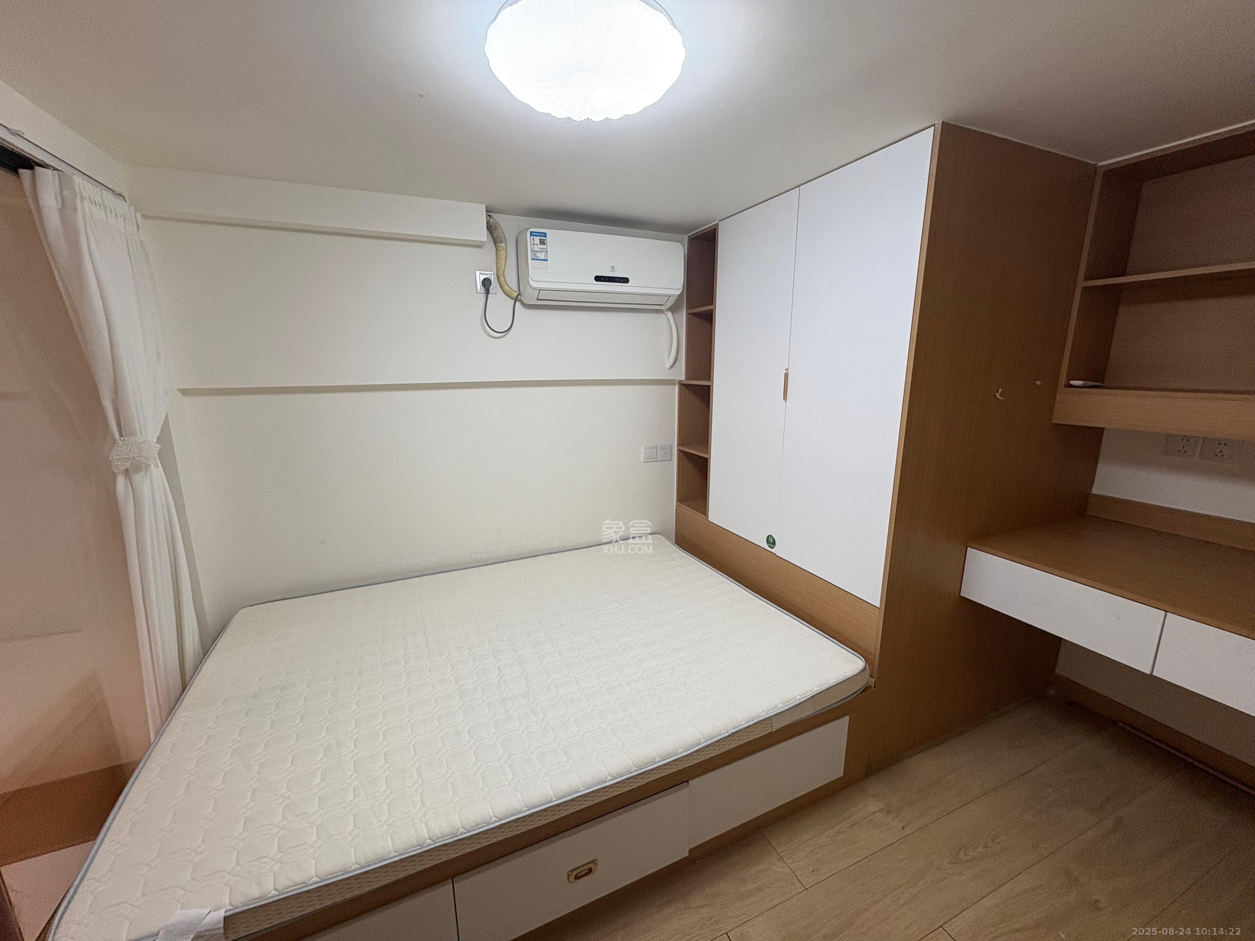 中国铁建梅溪青秀三期  2室1厅2卫    2400.0元/月 中国铁建梅溪青秀三期  2室1厅2卫    2400.0元/月室内图