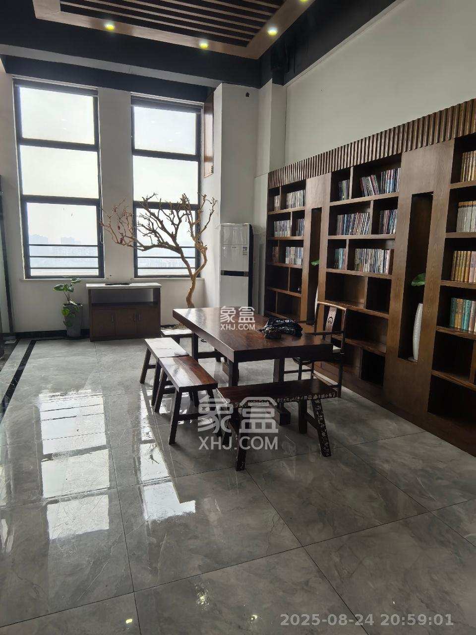 华润置地广场二期 1室1厅1卫 4700.0元/月 华润置地广场二期 1室1厅1卫 4700.0元/月室内图