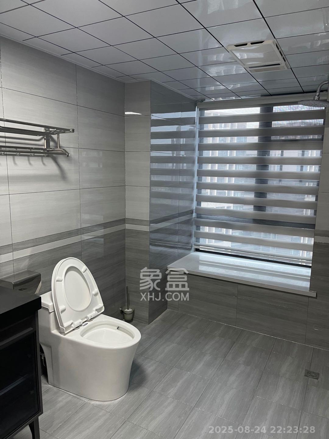 汇金城/嘉华城（二期、三期）  5室2厅3卫    3800.0元/月室内图