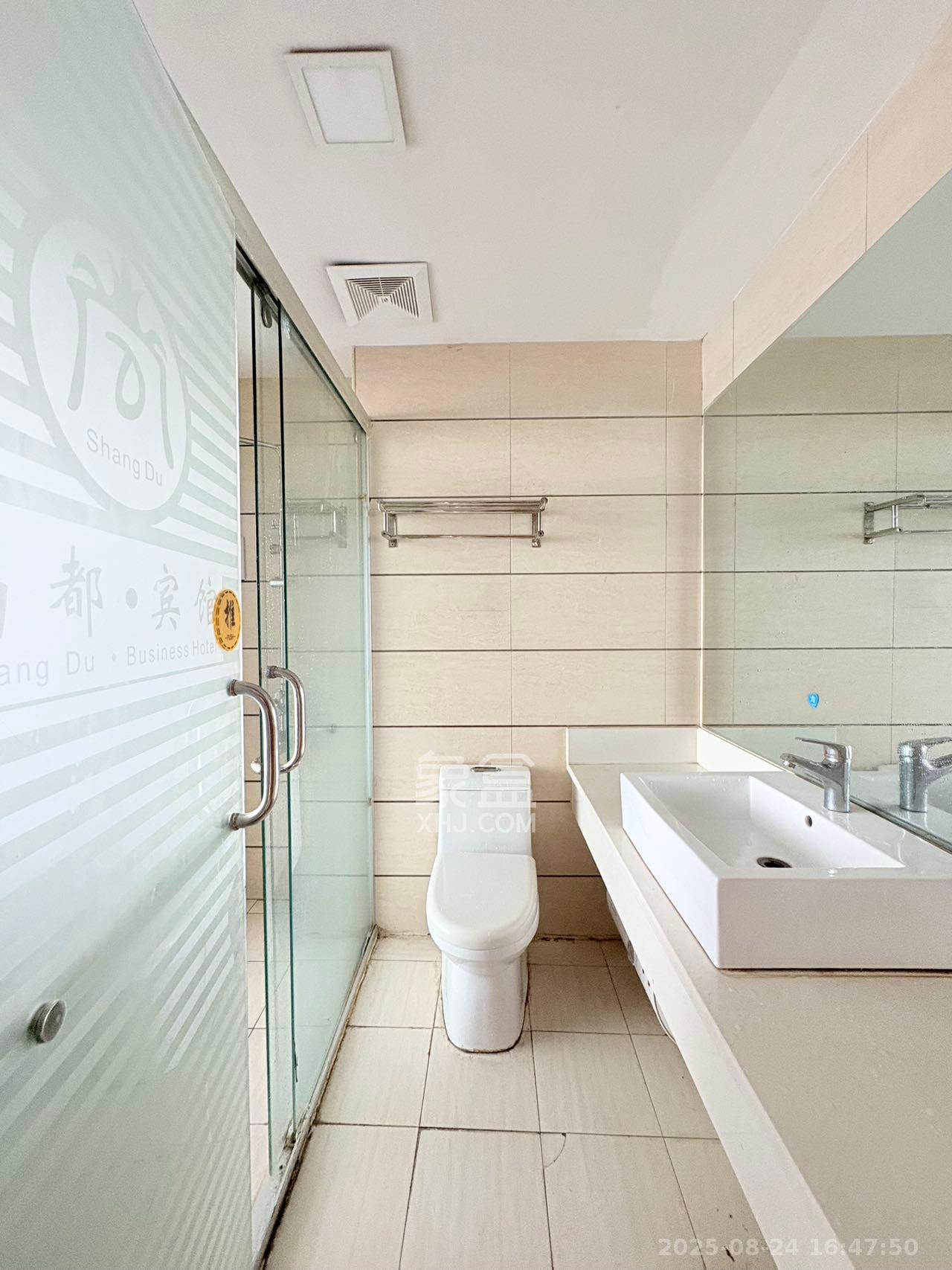 尚都花园城  1室1厅1卫    950.0元/月 尚都花园城  1室1厅1卫    950.0元/月室内图