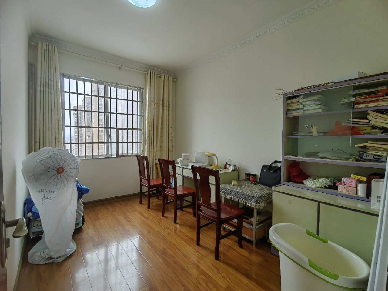 南苑上和一期  4室2厅2卫    2500.0元/月室内图