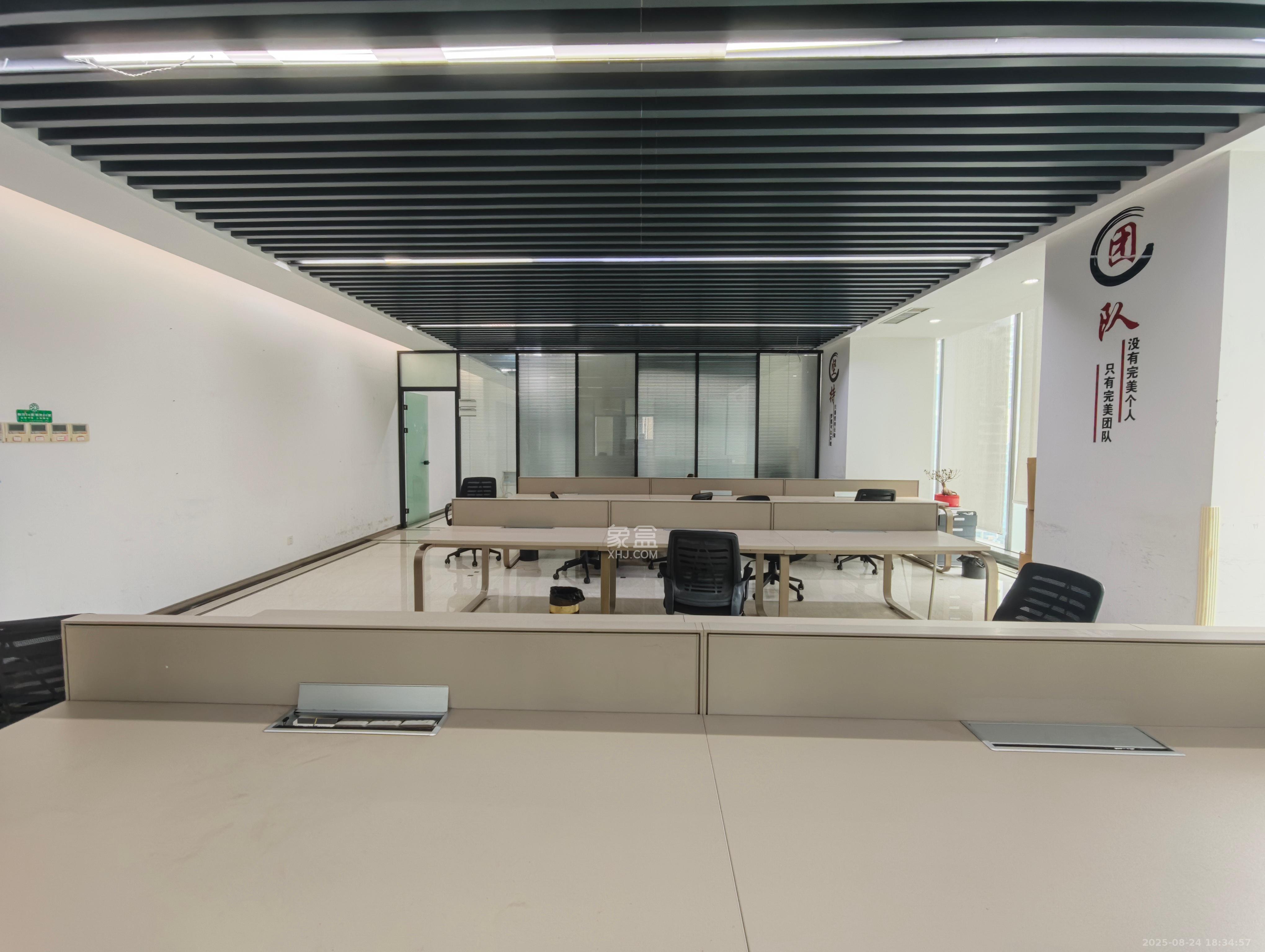 运达中央广场一、二期 1室0厅0卫 27000.0元/月 运达中央广场一、二期 1室0厅0卫 27000.0元/月室内图