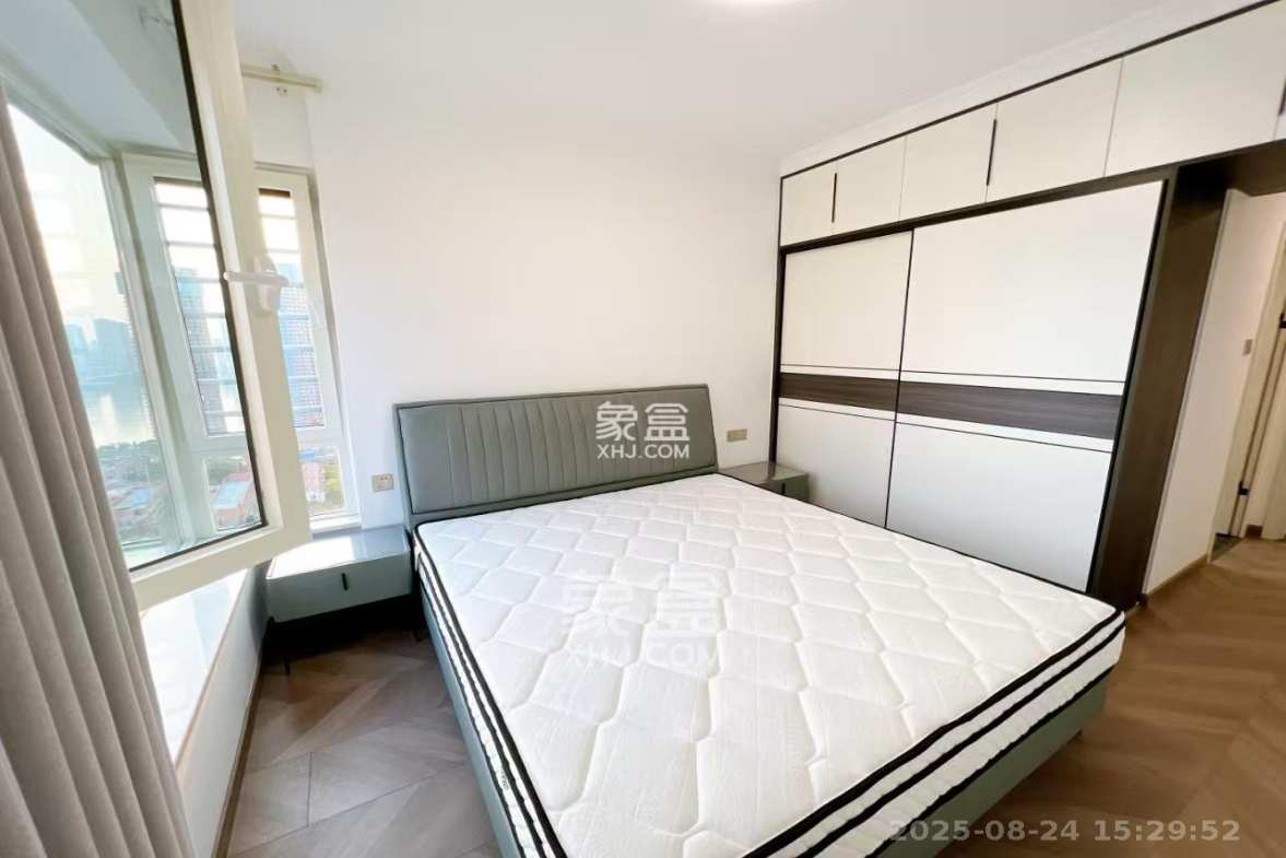 北辰三角洲E7区  3室2厅2卫    5500.0元/月 北辰三角洲E7区  3室2厅2卫    5500.0元/月室内图