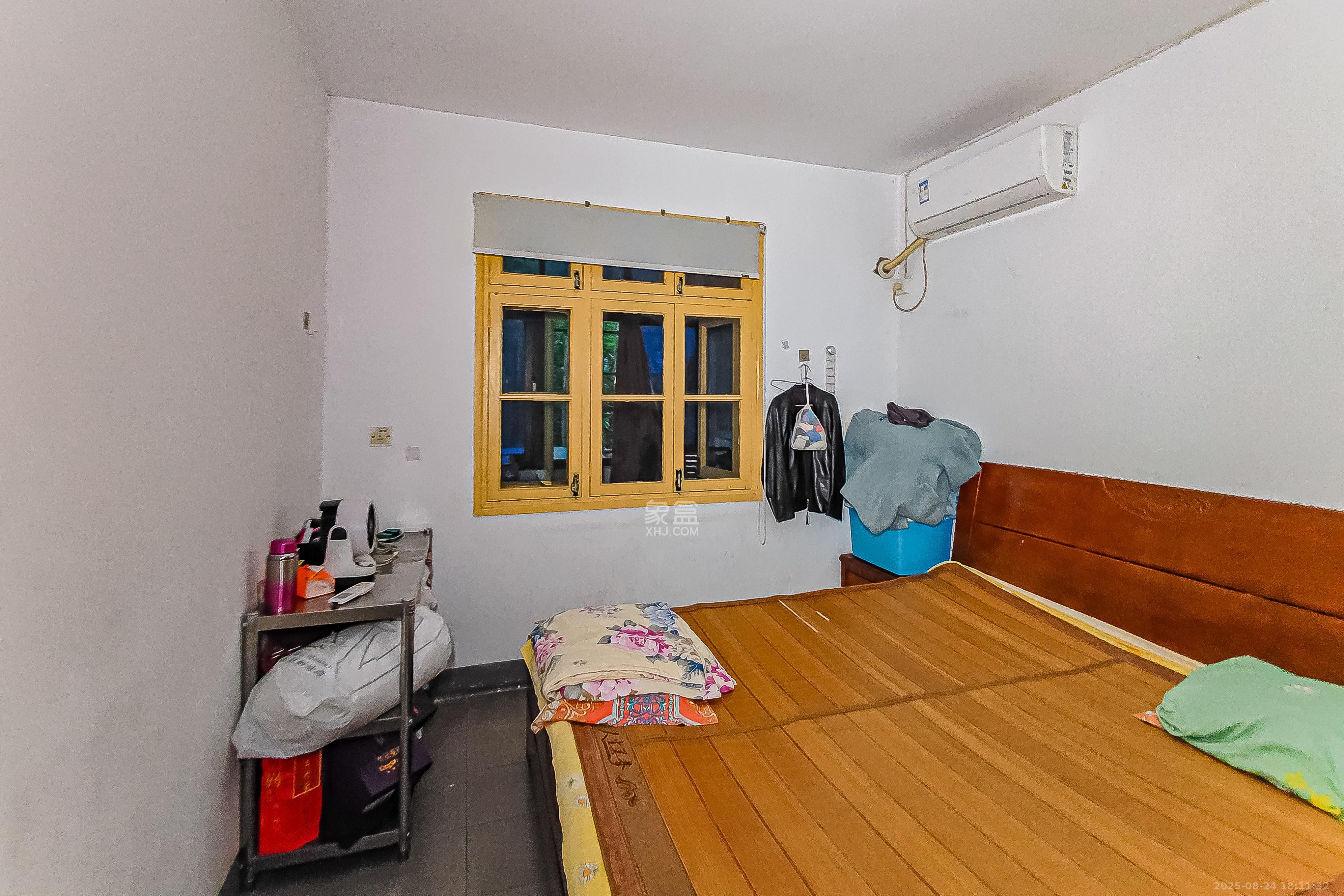 化油器厂宿舍  2室2厅1卫    43.6万卧室